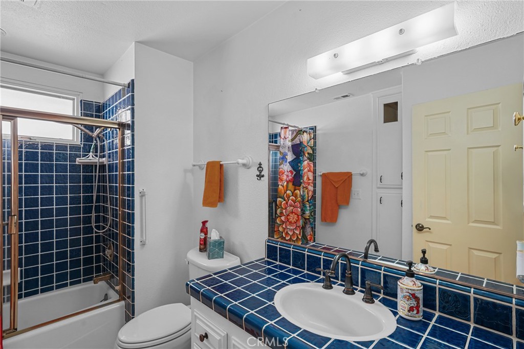 Santa Maria, California, 93454, United States, 5 Bedrooms Bedrooms, ,3 BathroomsBathrooms,Residential,For Sale,2032252
