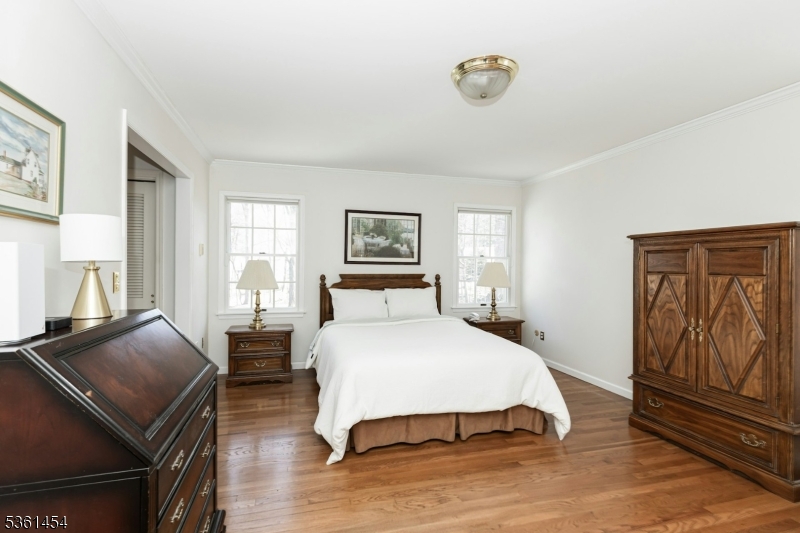 Berkeley Heights Twp., New Jersey, 07922, United States, 6 Bedrooms Bedrooms, ,4 BathroomsBathrooms,Residential,For Sale,1837487