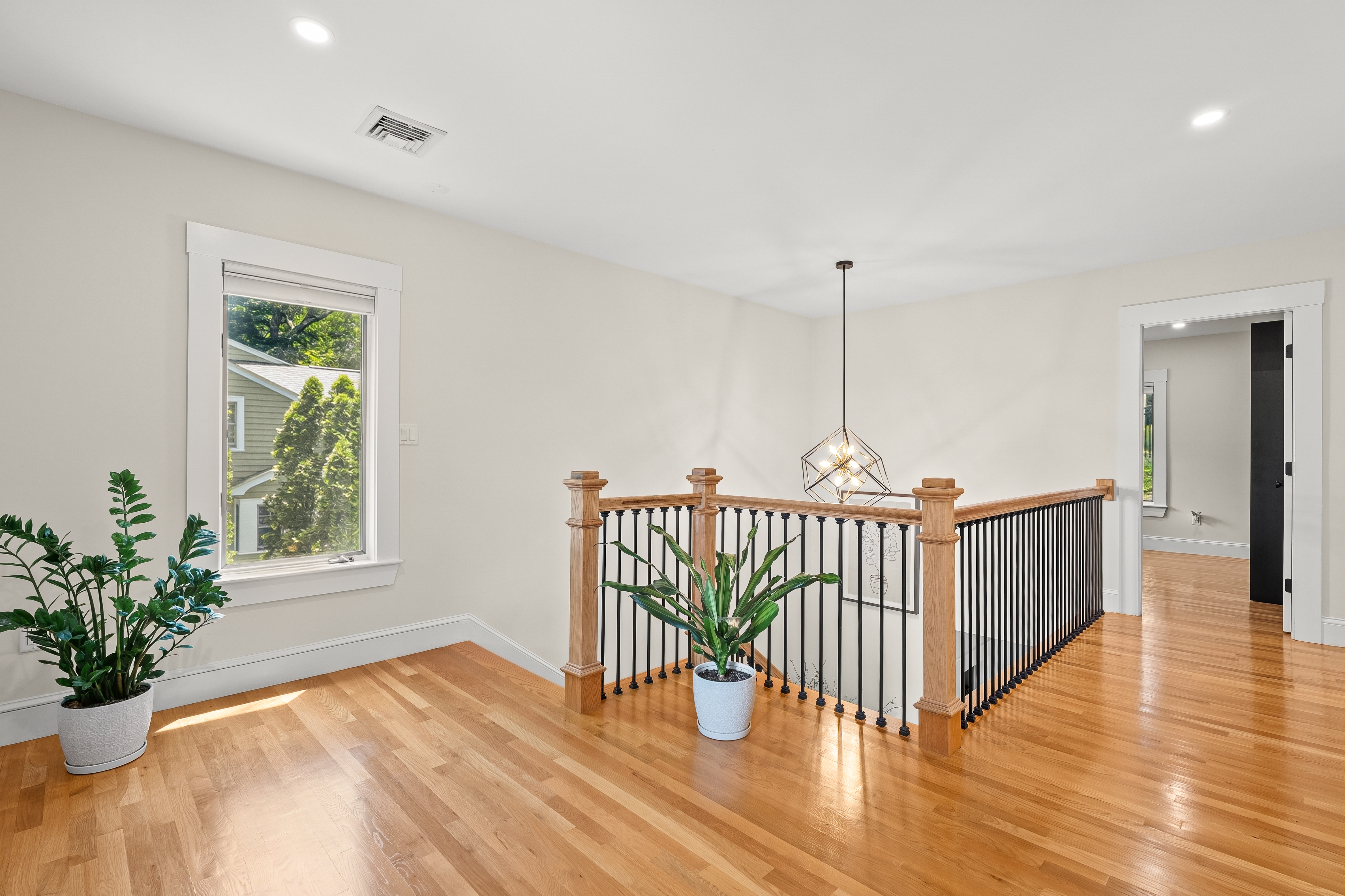  78 Hutchinson Road, Arlington, MA, 02474 - 物件實景