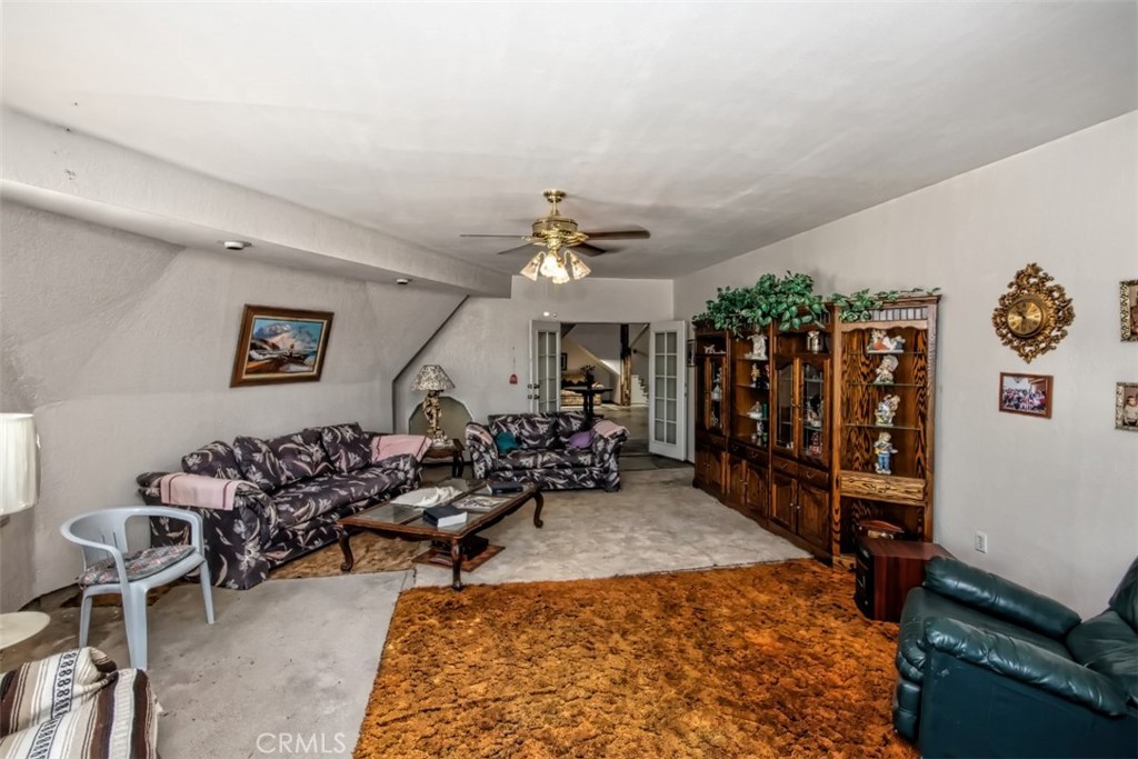 Newberry Springs, California, 92365, United States, 4 Bedrooms Bedrooms, ,6 BathroomsBathrooms,Residential,For Sale,1990195