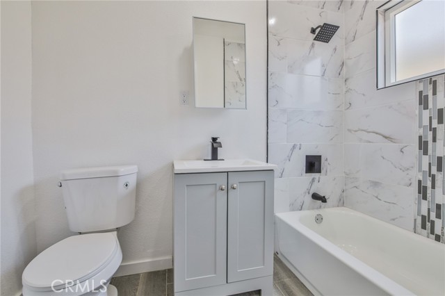 Los Angeles, California, 90059, United States, 2 Bedrooms Bedrooms, ,1 BathroomBathrooms,Residential,For Sale,2008182