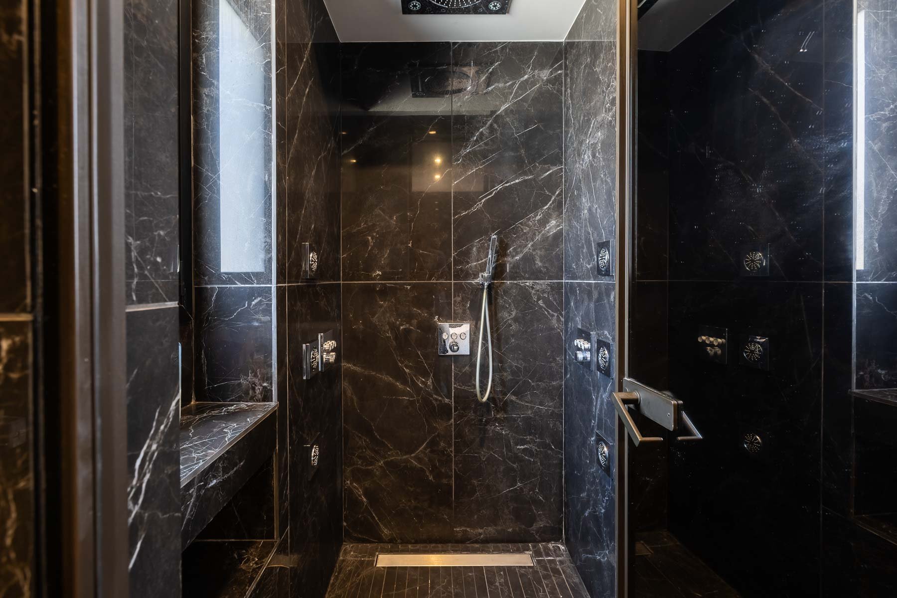  Contemporary Three Bedroom Villa Beside the Hilton in Engomi, Nicosia - 物件實景