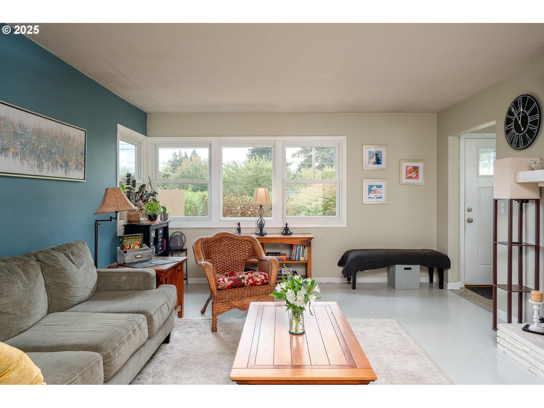Milwaukie, Oregon, 97267, United States, 3 Bedrooms Bedrooms, ,2 BathroomsBathrooms,Residential,For Sale,1911420