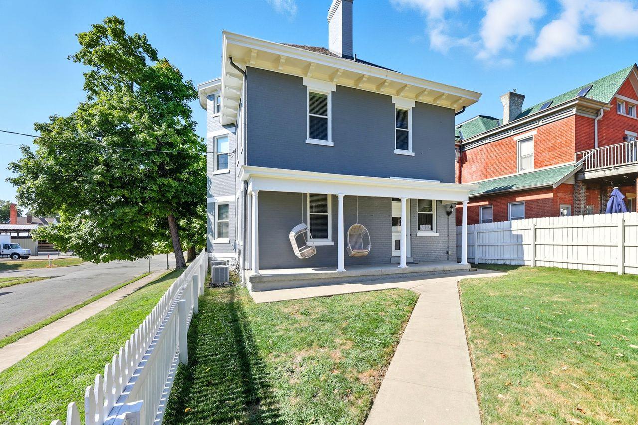 Norwood, Ohio, 45212, United States, 5 Bedrooms Bedrooms, ,5 BathroomsBathrooms,Residential,For Sale,1948609