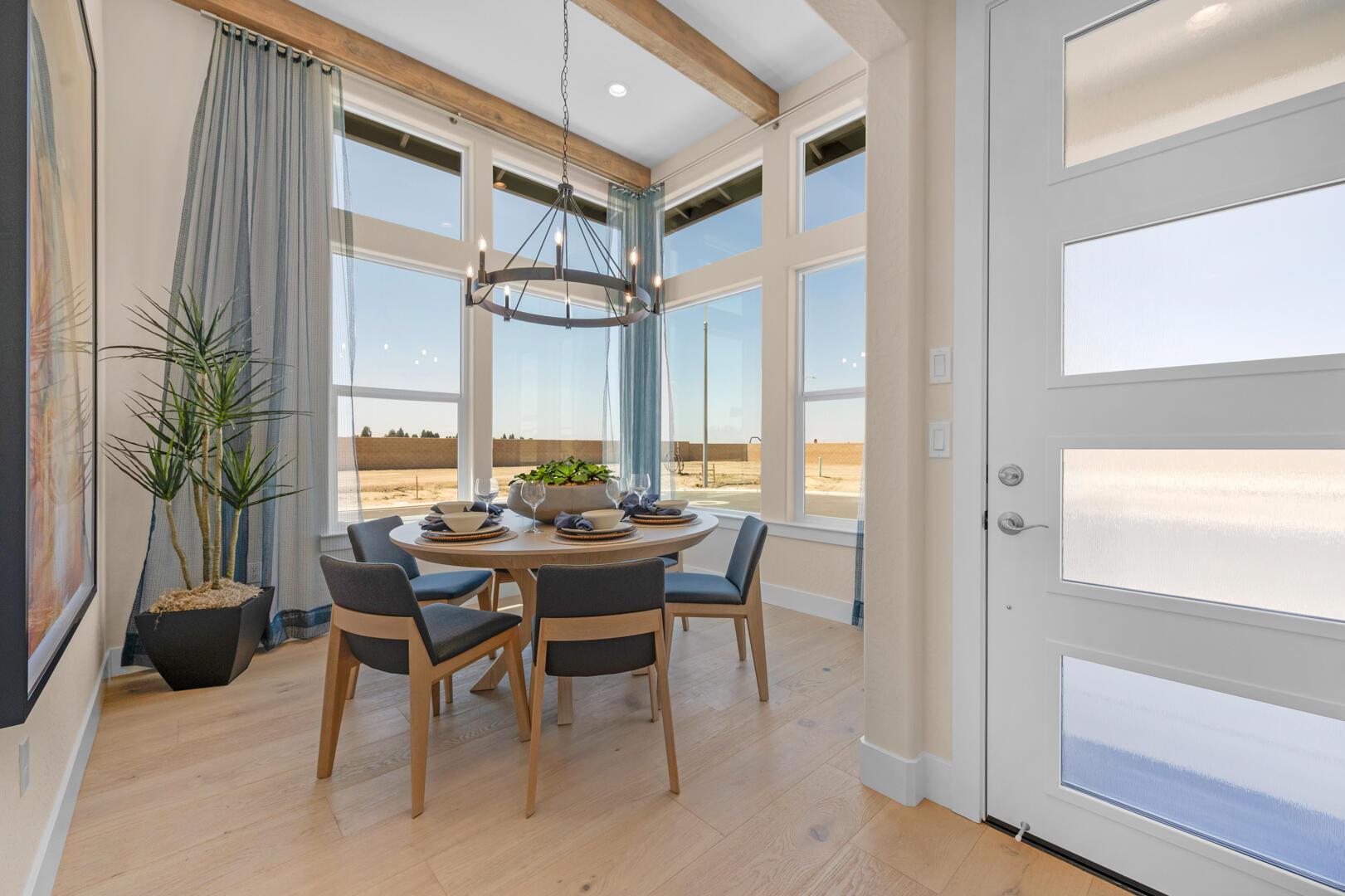 Tulare, California, 93274, United States, 4 Bedrooms Bedrooms, ,3 BathroomsBathrooms,Residential,For Sale,1975165