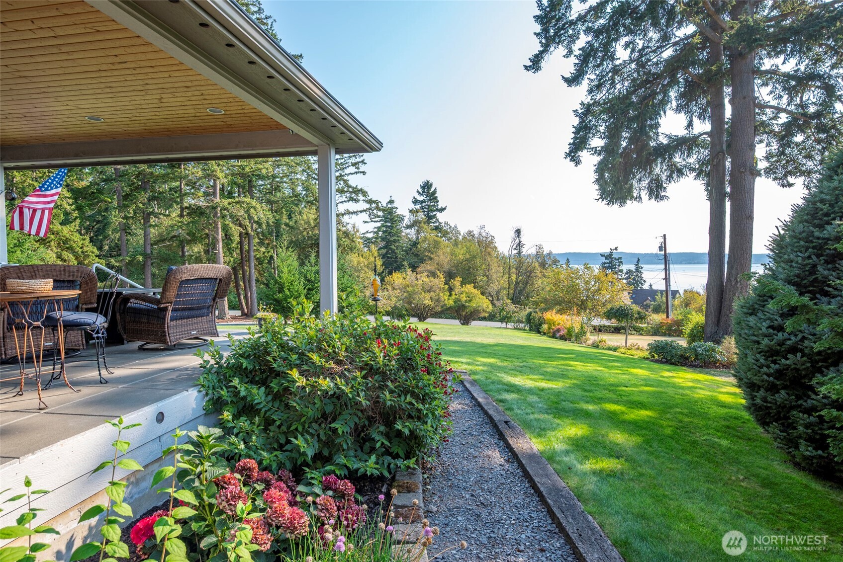 La Conner, Washington, 98257, United States, 2 Bedrooms Bedrooms, ,4 BathroomsBathrooms,Residential,For Sale,1951014