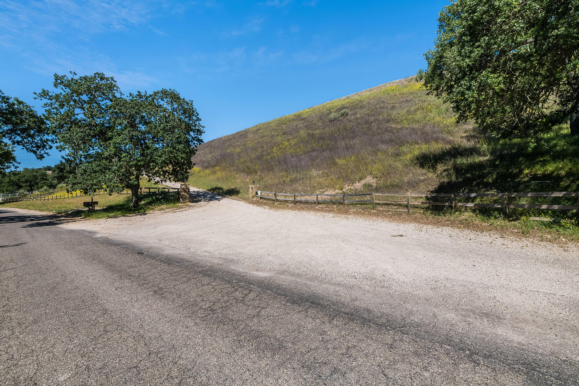 Santa Ynez, California, 93460, United States, 3 Bedrooms Bedrooms, ,3 BathroomsBathrooms,Residential,For Sale,1828139