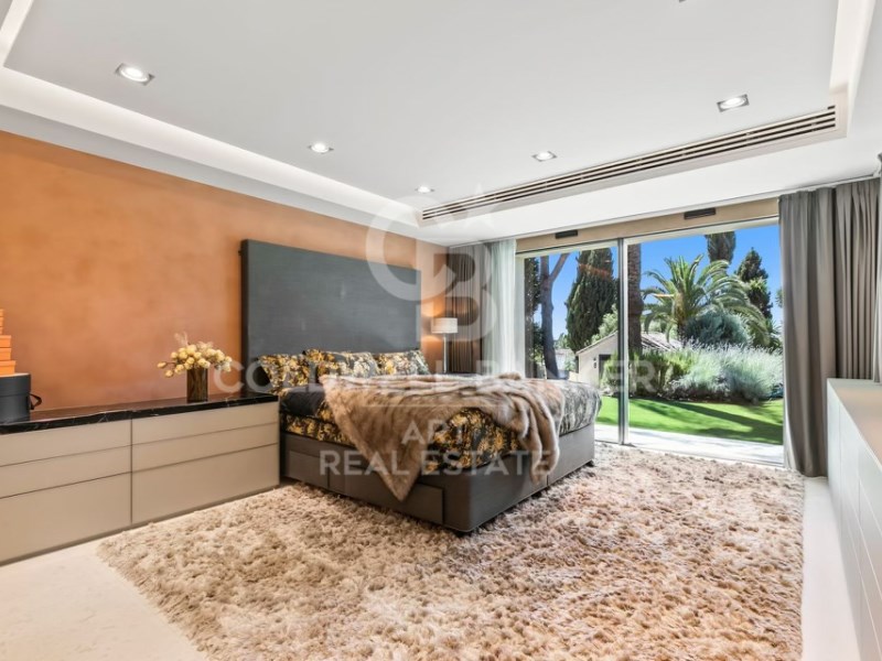 Marbella, Andalusia, ES, 6 Bedrooms Bedrooms, ,5 BathroomsBathrooms,Residential,For Sale,1959317