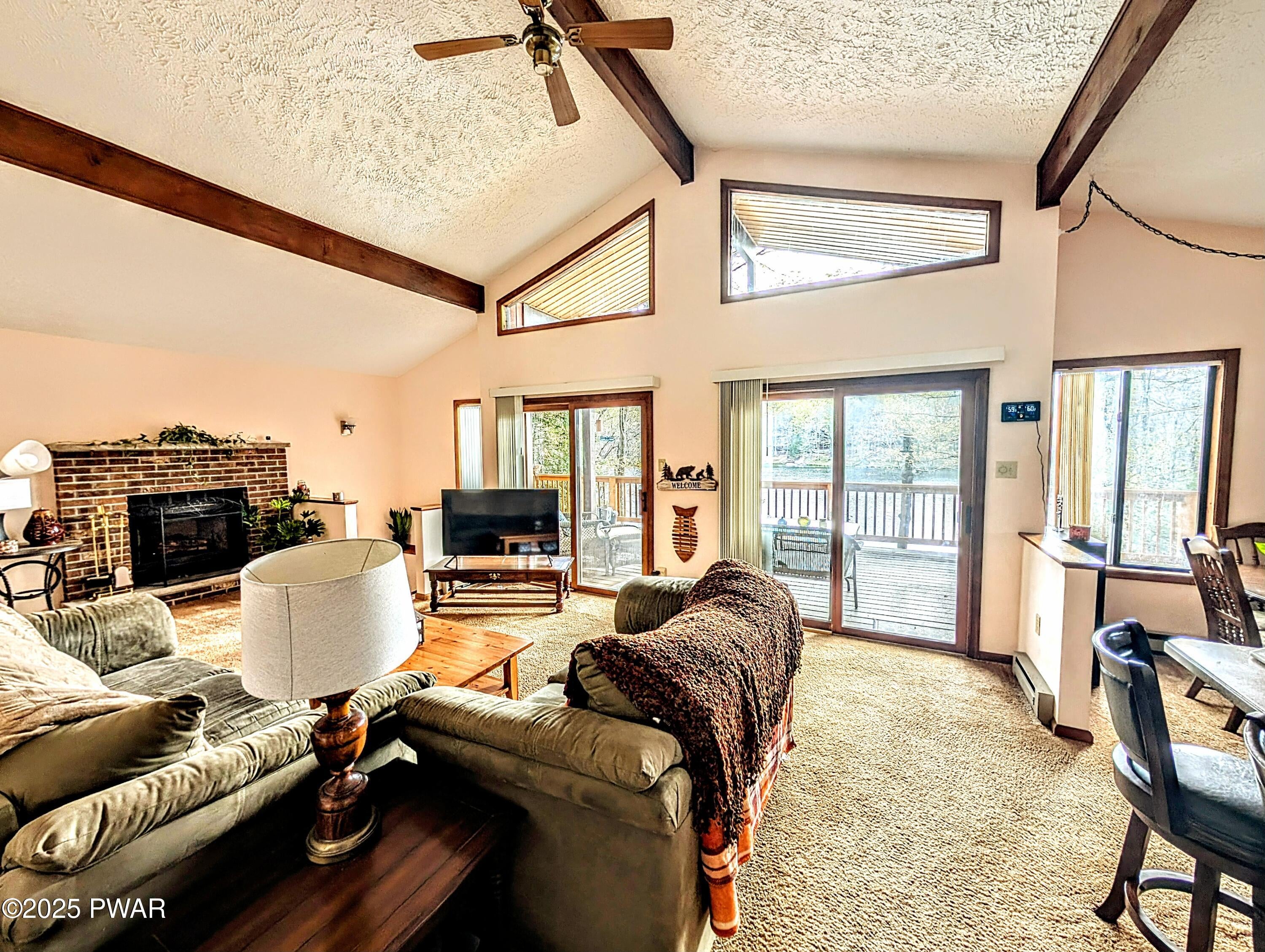 Canadensis, Pennsylvania, 18325, United States, 4 Bedrooms Bedrooms, ,2 BathroomsBathrooms,Residential,For Sale,1983117