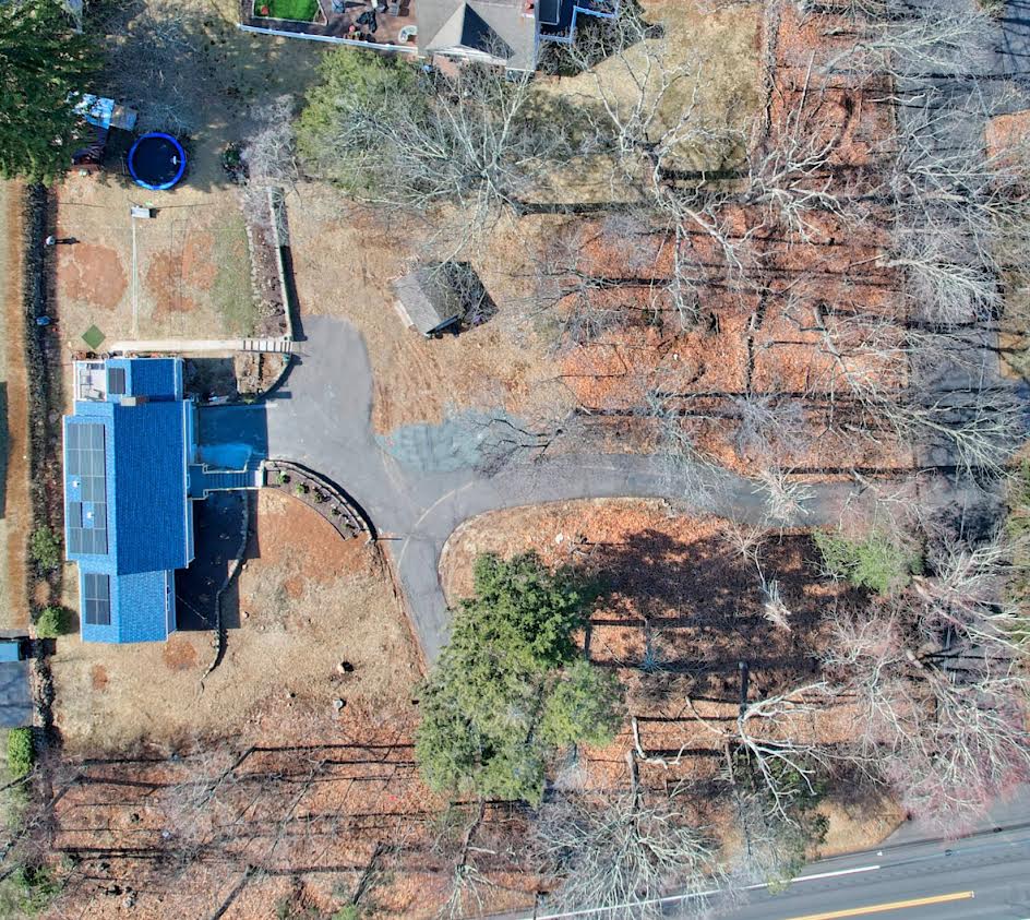 Farmington, Connecticut, 06032, United States, 4 Bedrooms Bedrooms, ,3 BathroomsBathrooms,Residential,For Sale,1974620