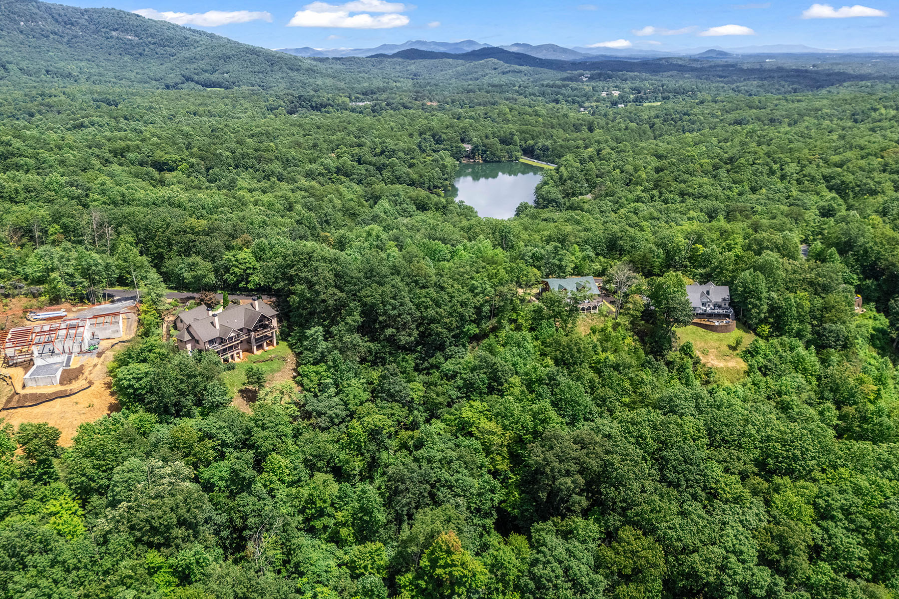  LAKE LURE - 物件實景