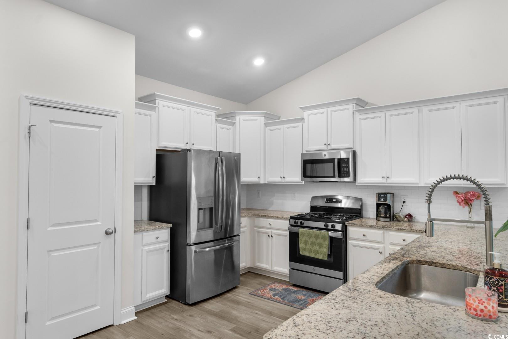 Myrtle Beach, South Carolina, 29577, United States, 4 Bedrooms Bedrooms, ,3 BathroomsBathrooms,Residential,For Sale,2001226