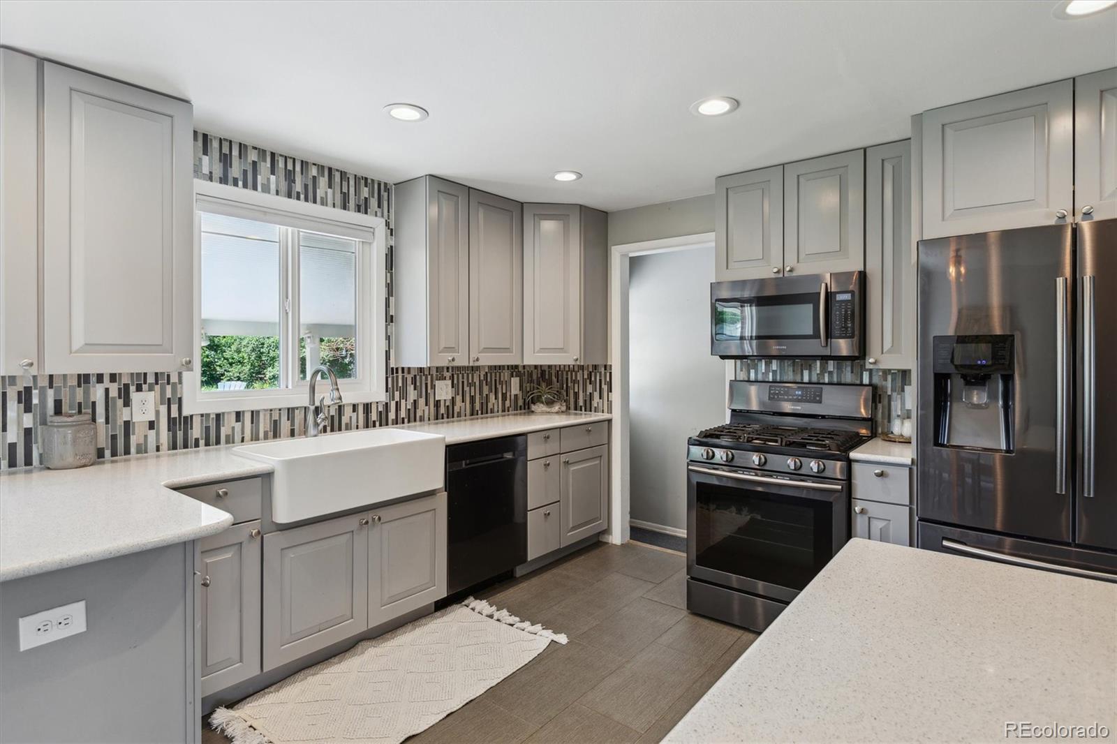 Broomfield, Colorado, 80020, United States, 3 Bedrooms Bedrooms, ,2 BathroomsBathrooms,Residential,For Sale,1804602