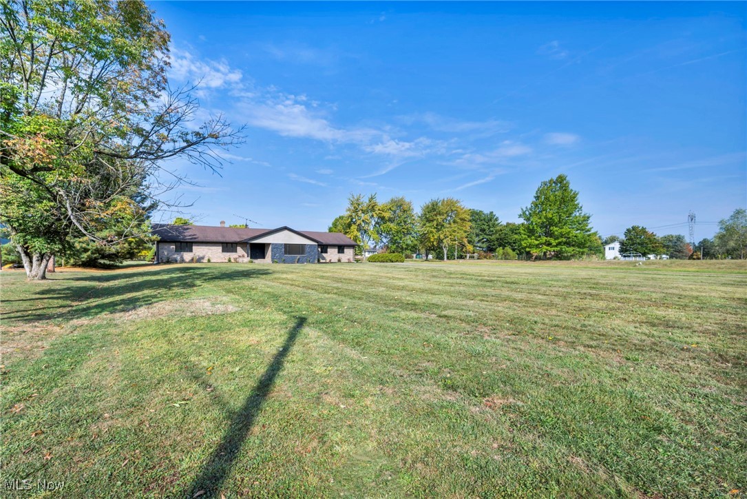 Medina, Ohio, 44256, United States, 4 Bedrooms Bedrooms, ,4 BathroomsBathrooms,Residential,For Sale,1957351