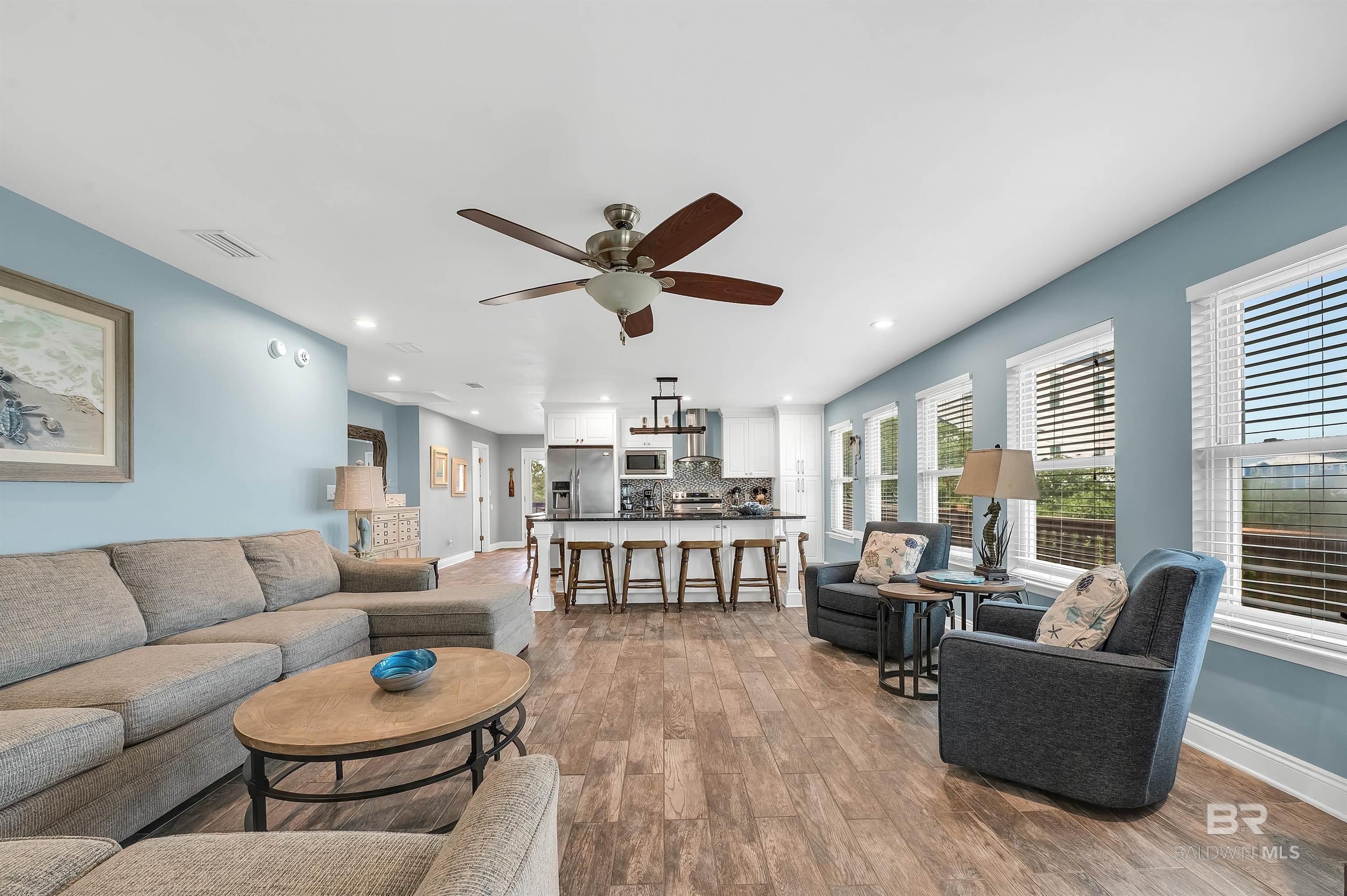 Gulf Shores, Alabama, 36542, United States, 3 Bedrooms Bedrooms, ,3 BathroomsBathrooms,Residential,For Sale,1984427