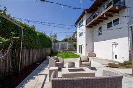 Redondo Beach, California, 90277, United States, 3 Bedrooms Bedrooms, ,2 BathroomsBathrooms,Residential,For Sale,1914316