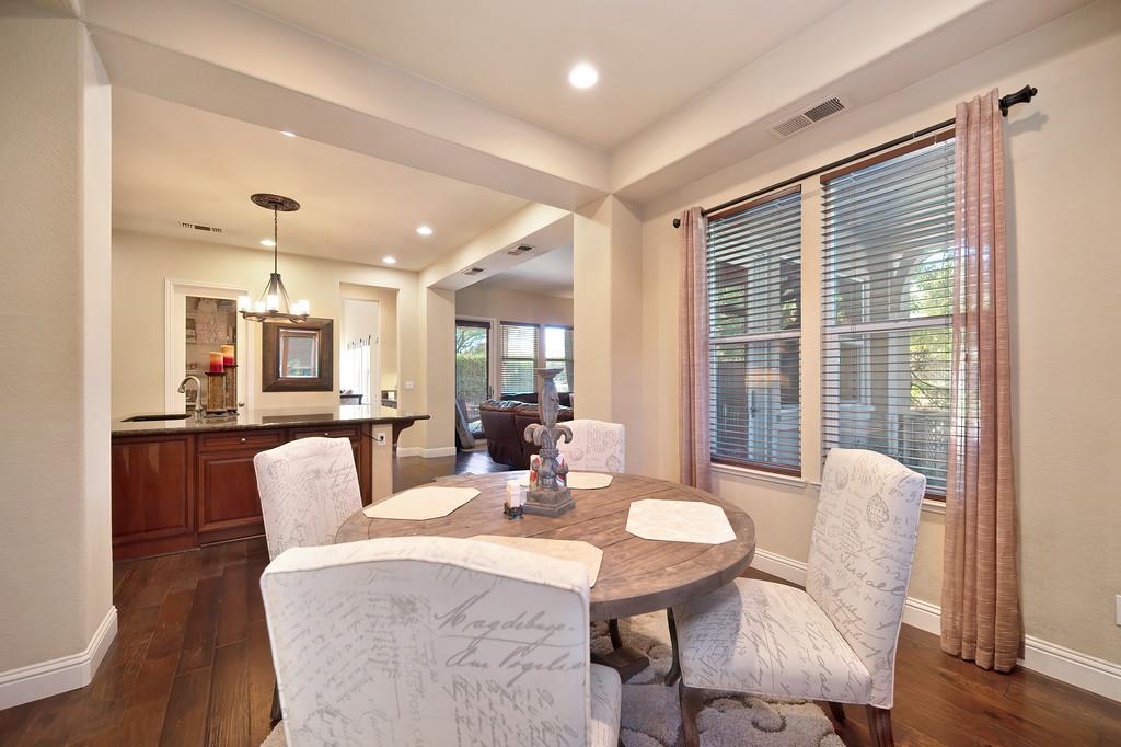 El Dorado Hills, California, 95762, United States, 4 Bedrooms Bedrooms, ,4 BathroomsBathrooms,Residential,For Sale,1988324