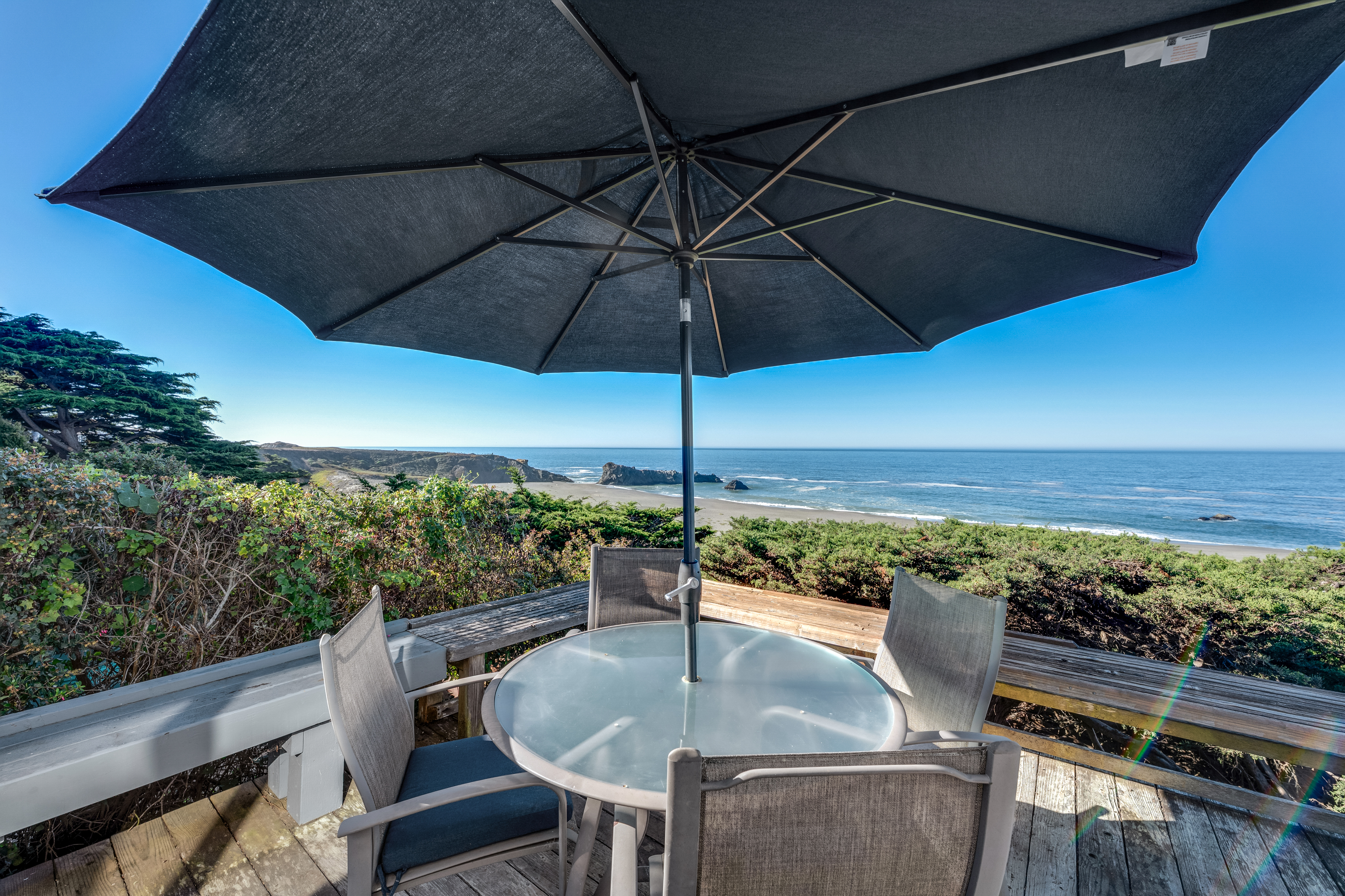  7141 Cliff Avenue, Bodega Bay, CA 94923 - 物件實景