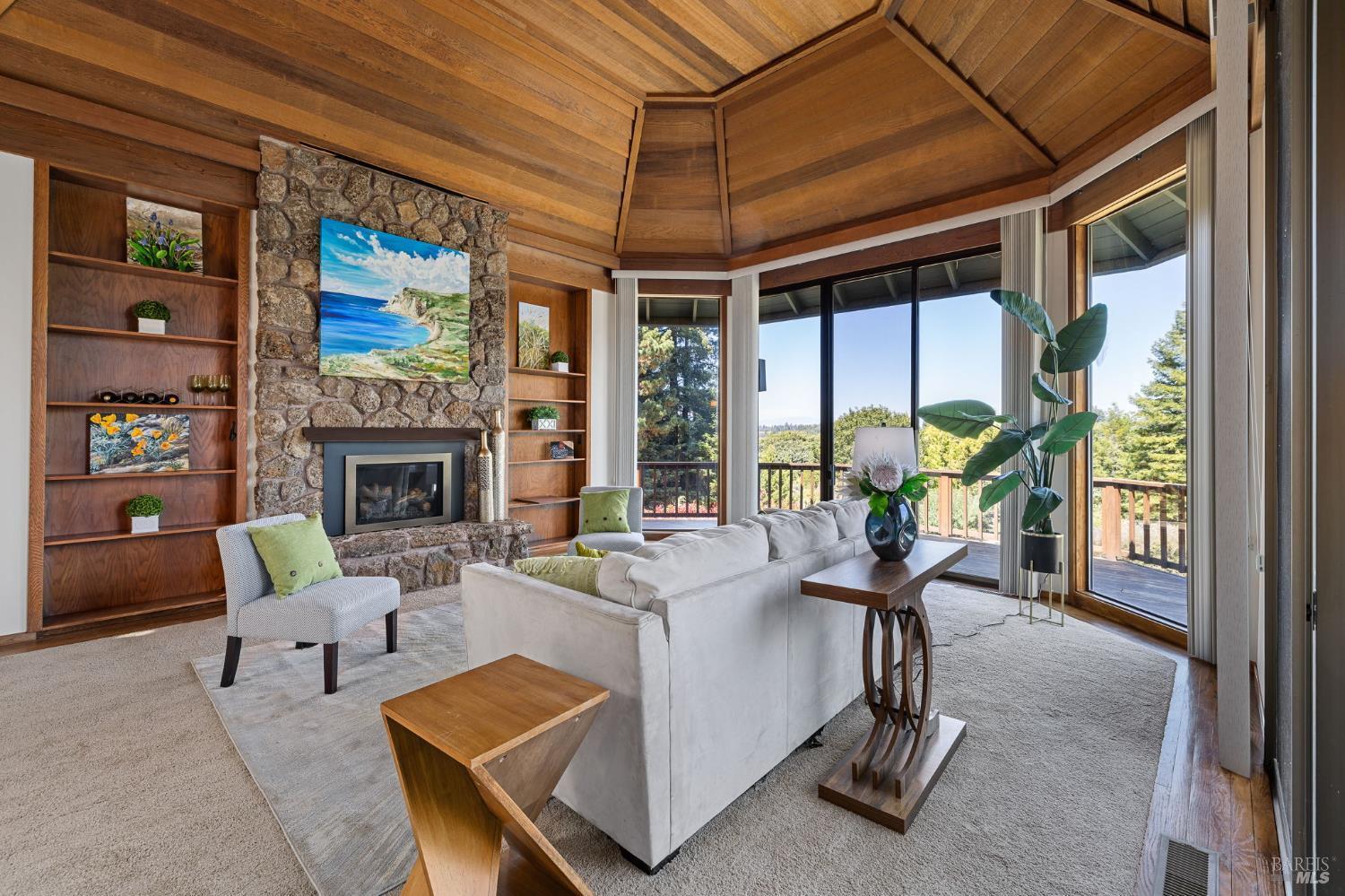 Sebastopol, California, 95472, United States, 4 Bedrooms Bedrooms, ,5 BathroomsBathrooms,Residential,For Sale,1980868