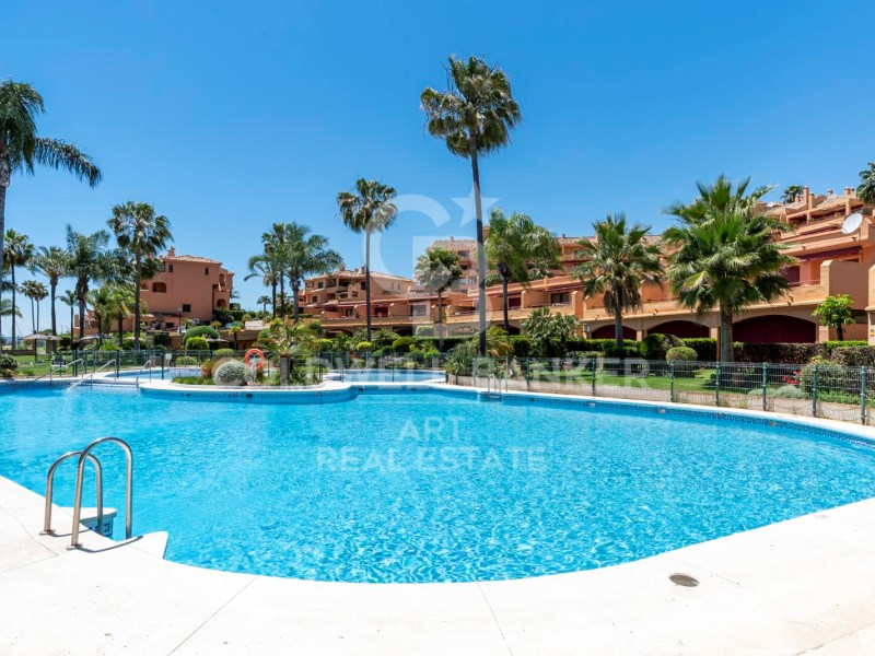 Estepona, Andalusia, ES, 3 Bedrooms Bedrooms, ,2 BathroomsBathrooms,Residential,For Sale,1847392