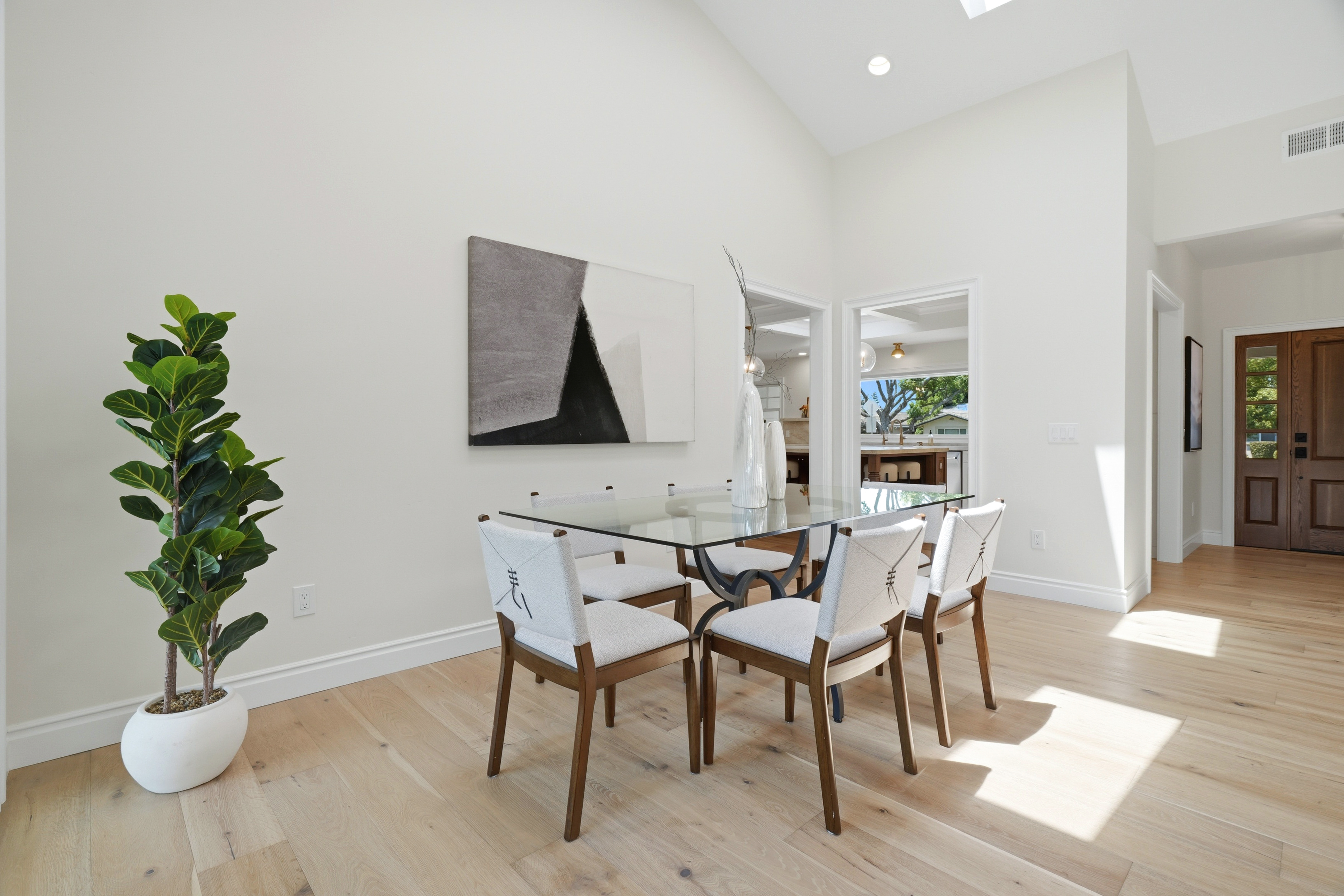 Luxury Campbell Living - 物件實景