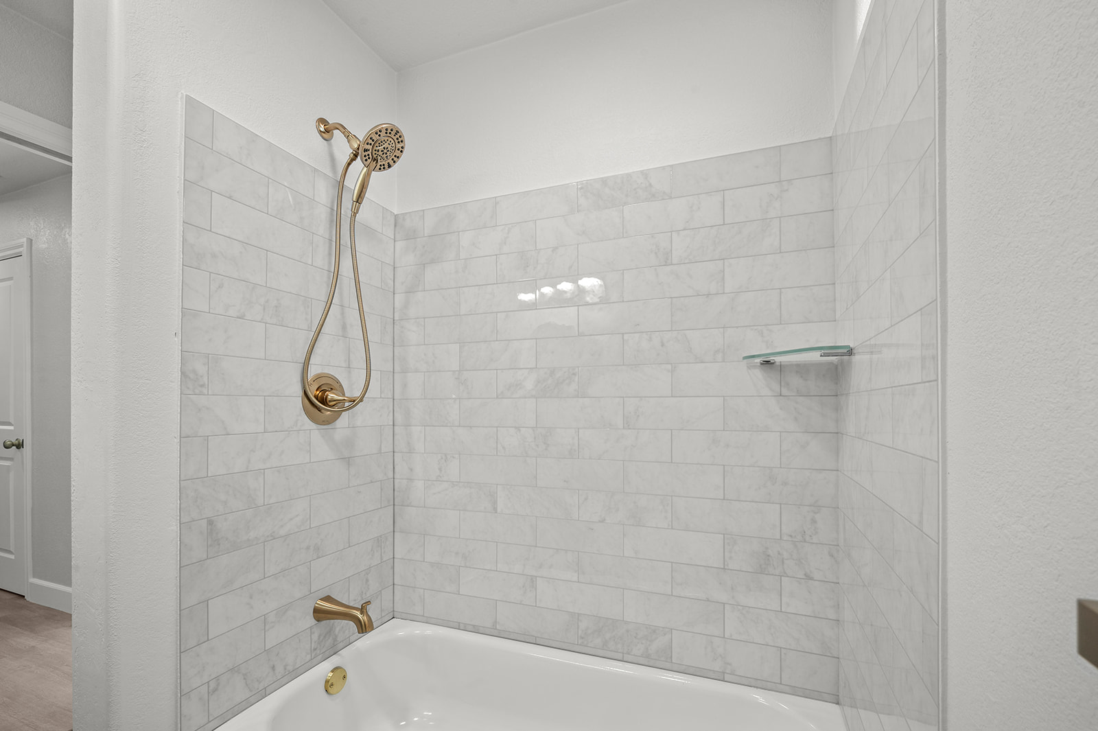 Menifee, California, 92587, United States, 5 Bedrooms Bedrooms, ,4 BathroomsBathrooms,Residential,For Sale,1986088