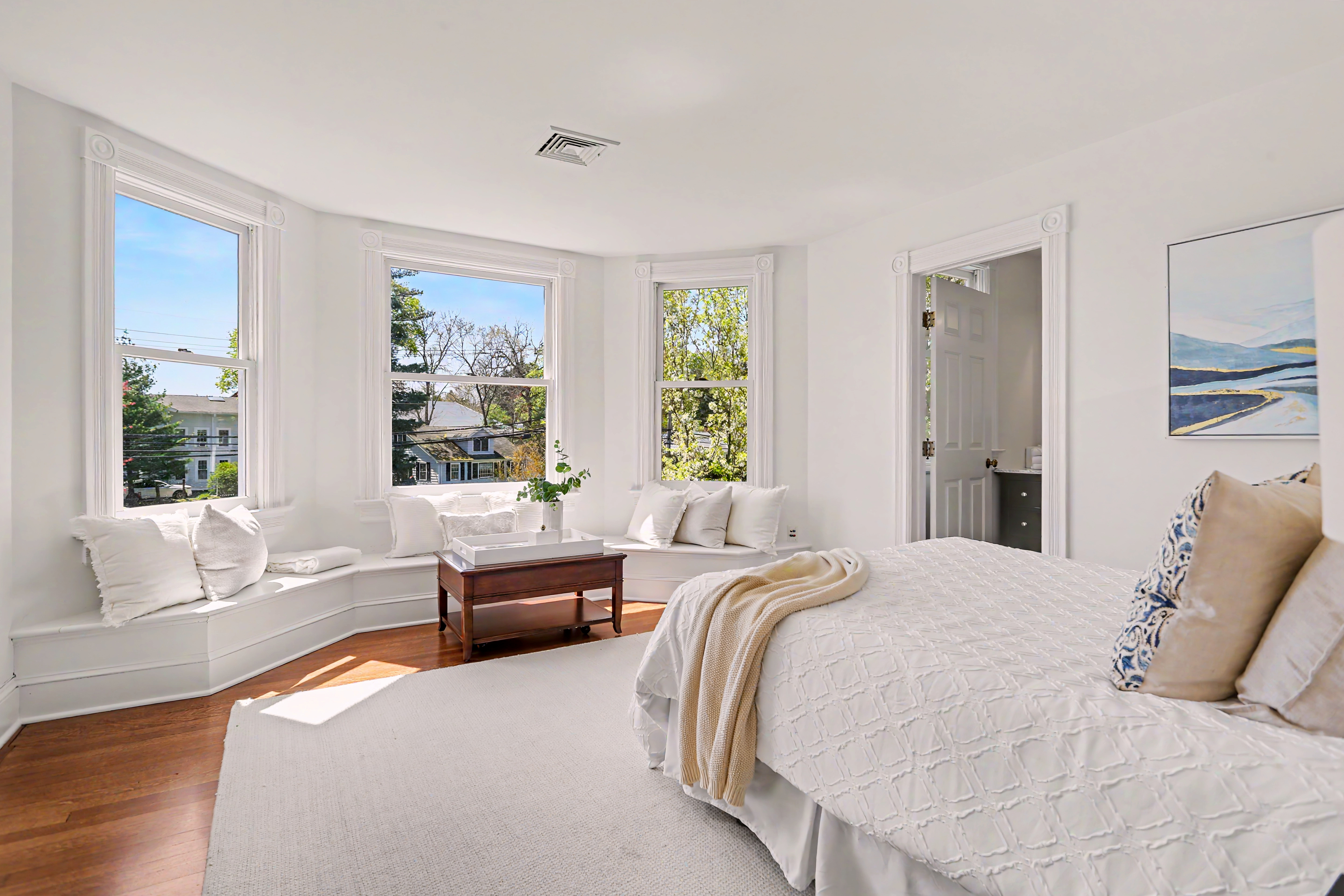 House Situated in the Heart of Thriving Saugatuck Area of Westport - 物件實景