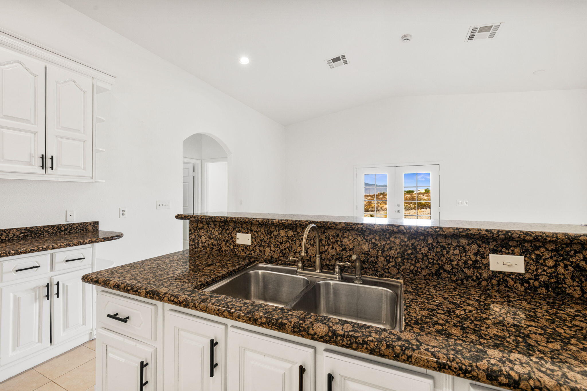 Sky Valley, California, 92241, United States, 4 Bedrooms Bedrooms, ,3 BathroomsBathrooms,Residential,For Sale,1941017