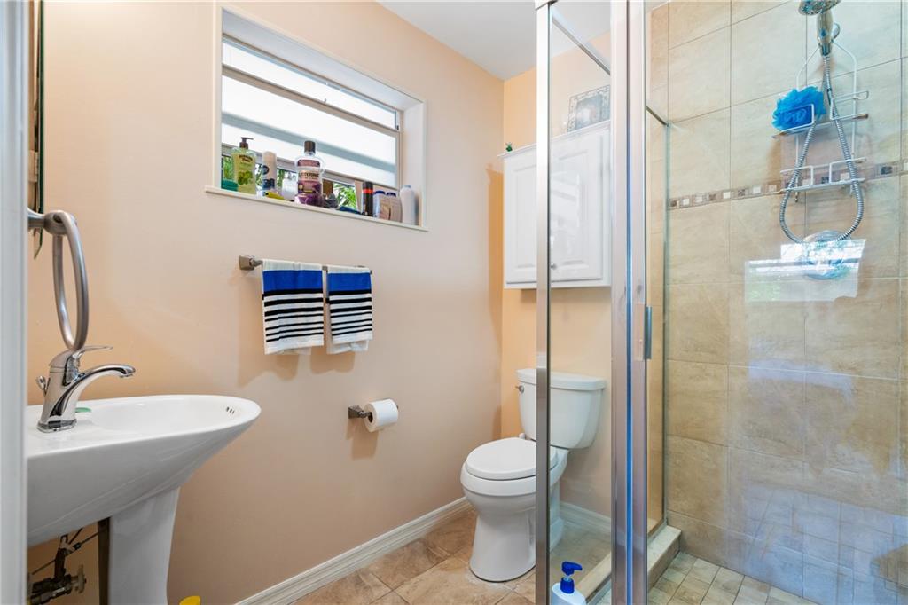 Vero Beach, Florida, 32960, United States, 3 Bedrooms Bedrooms, ,2 BathroomsBathrooms,Residential,For Sale,1989313