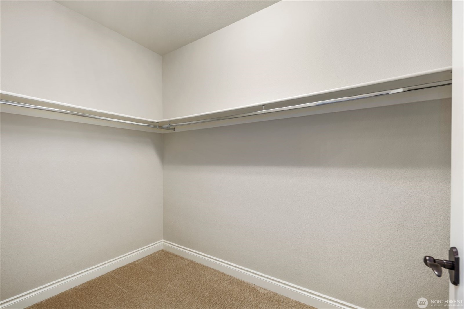 Ilwaco, Washington, 98624, United States, 3 Bedrooms Bedrooms, ,3 BathroomsBathrooms,Residential,For Sale,1978270