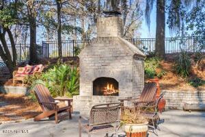 Lake Waccamaw, North Carolina, 28450, United States, 3 Bedrooms Bedrooms, ,3 BathroomsBathrooms,Residential,For Sale,1939053