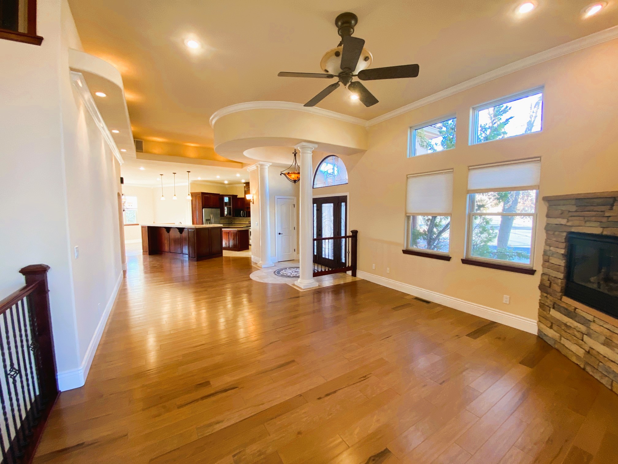 Farmington, New Mexico, 87402, United States, 4 Bedrooms Bedrooms, ,4 BathroomsBathrooms,Residential,For Sale,2005186