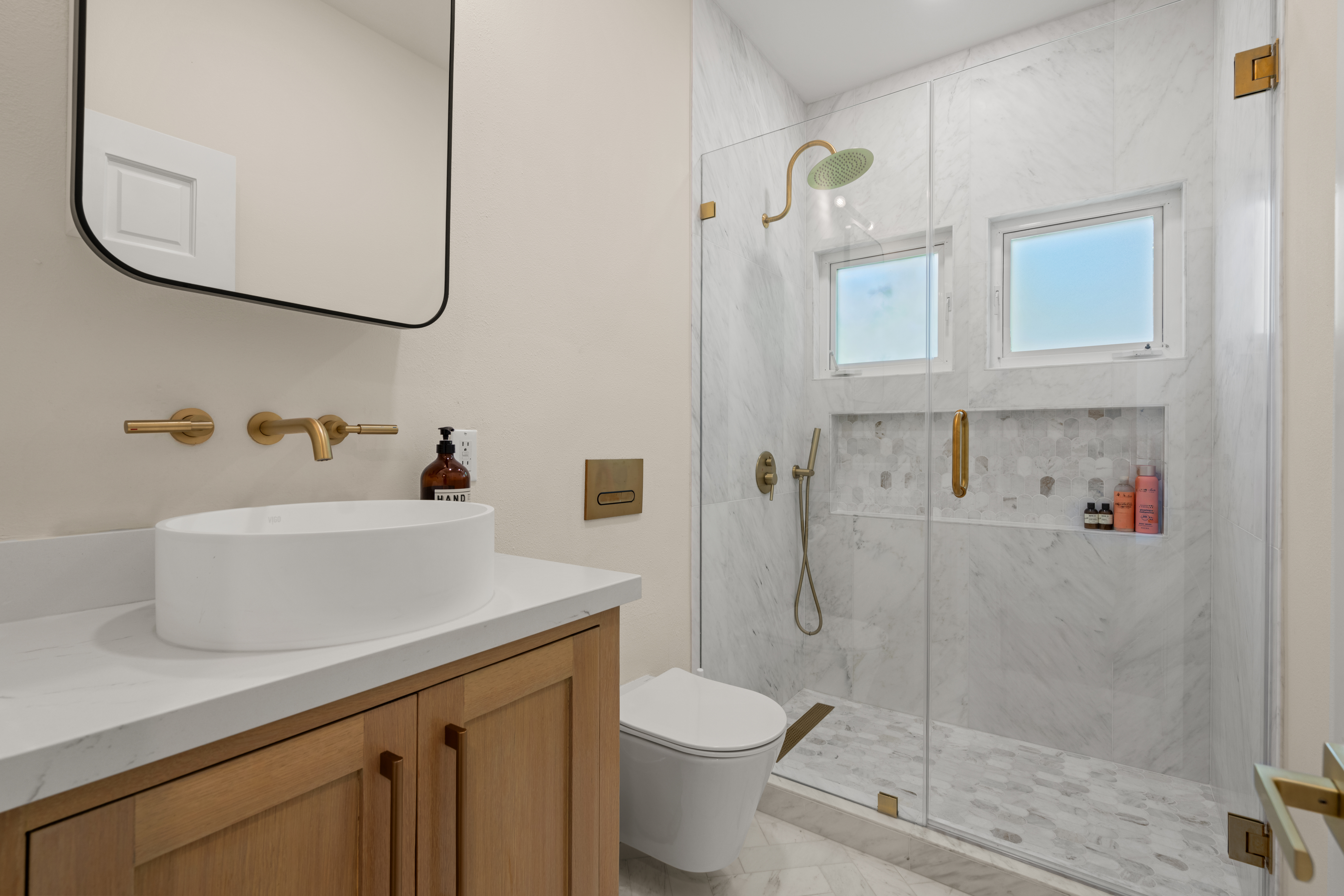  2300 John Street, Manhattan Beach, CA 90266 - 物件實景