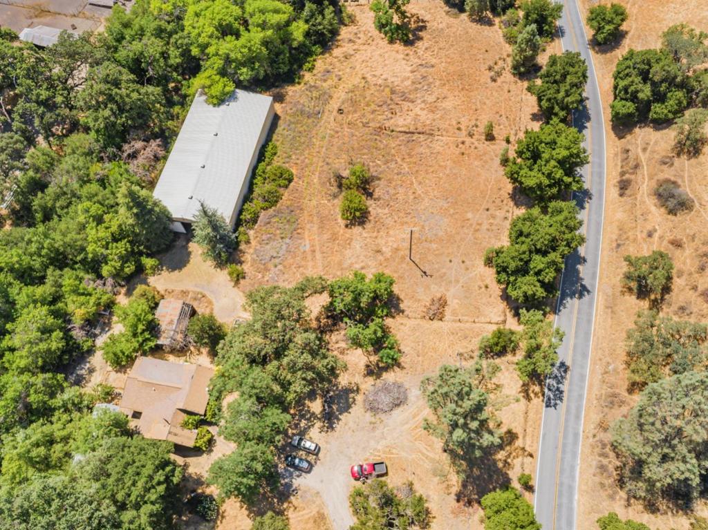 Paicines, California, 95043, United States, 4 Bedrooms Bedrooms, ,2 BathroomsBathrooms,Residential,For Sale,1981055