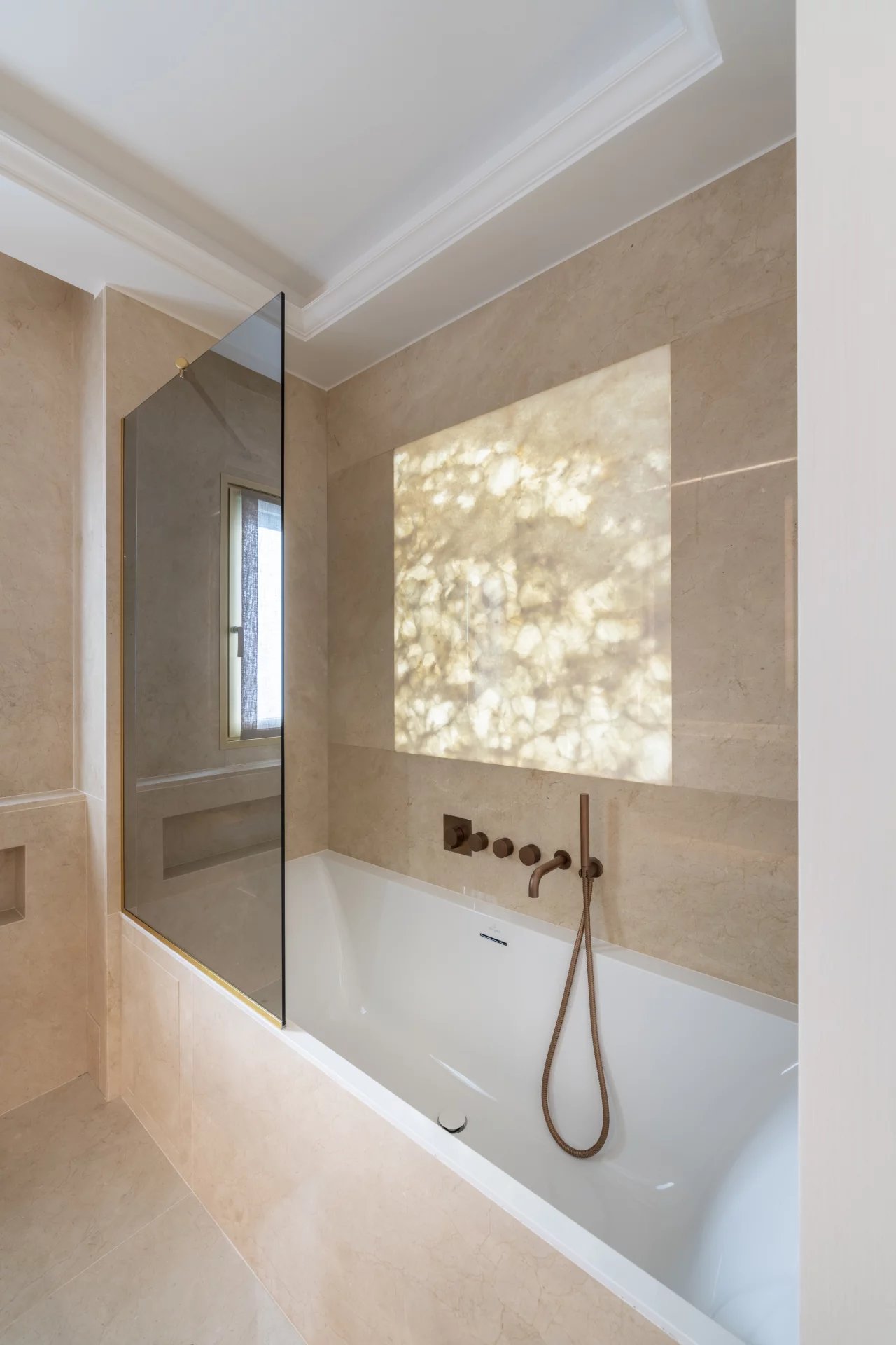 Monaco, 98000, MC, 2 Bedrooms Bedrooms, ,2 BathroomsBathrooms,Residential,For Sale,1472773