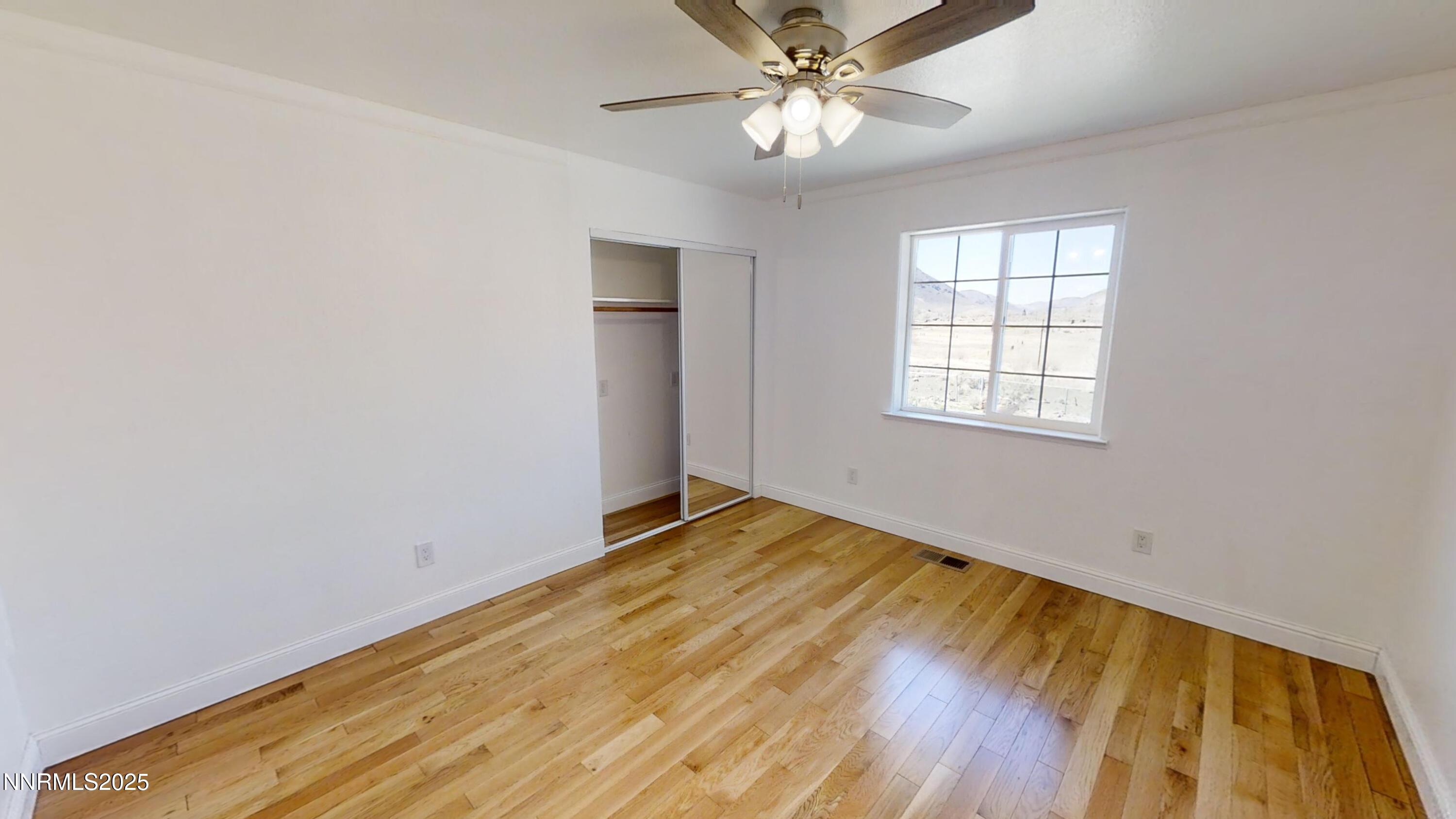 Sparks, Nevada, 89434, United States, 4 Bedrooms Bedrooms, ,4 BathroomsBathrooms,Residential,For Sale,1925240