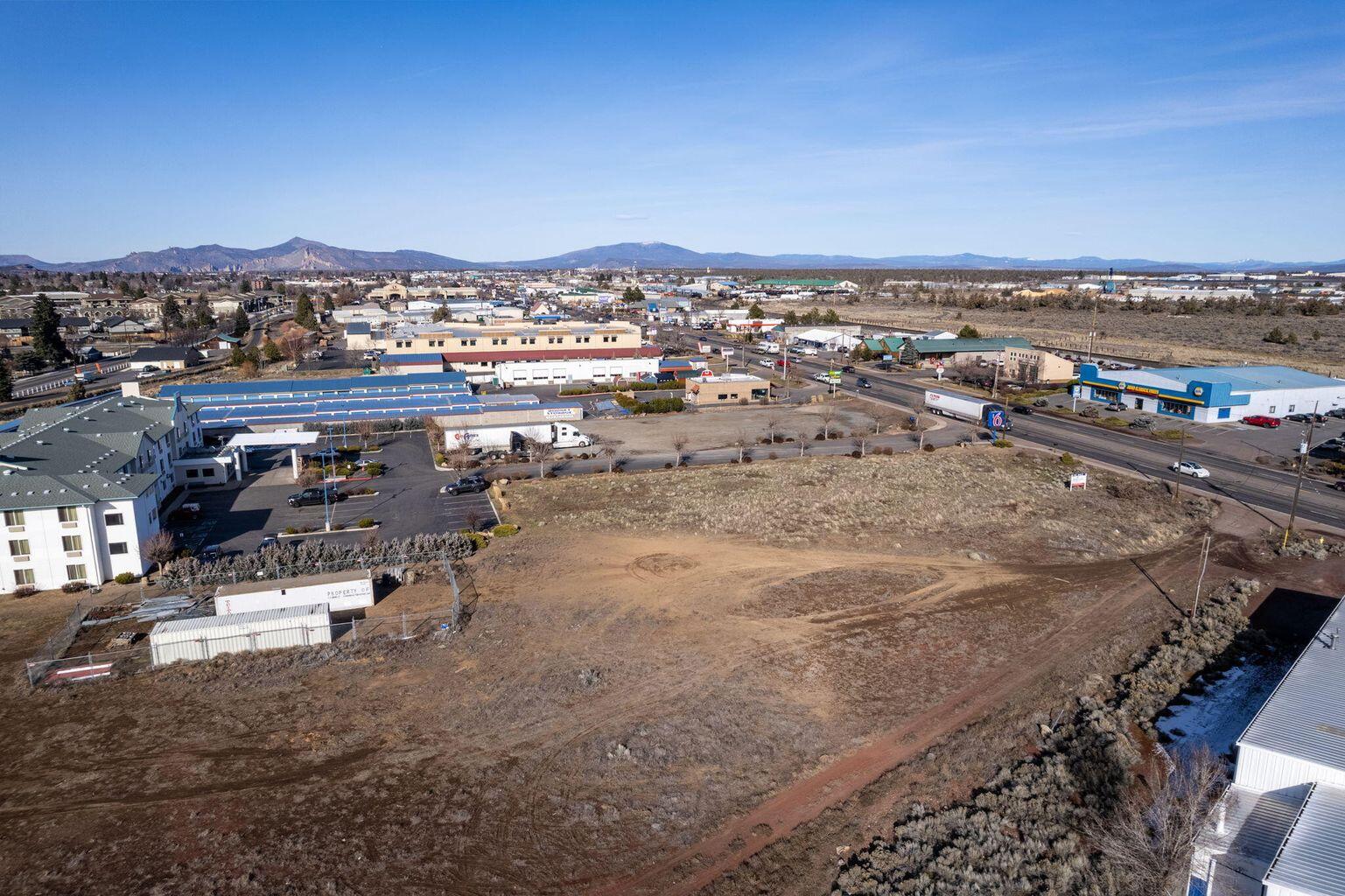 Redmond, Oregon, 97756, United States, ,Land,For Sale,1976086