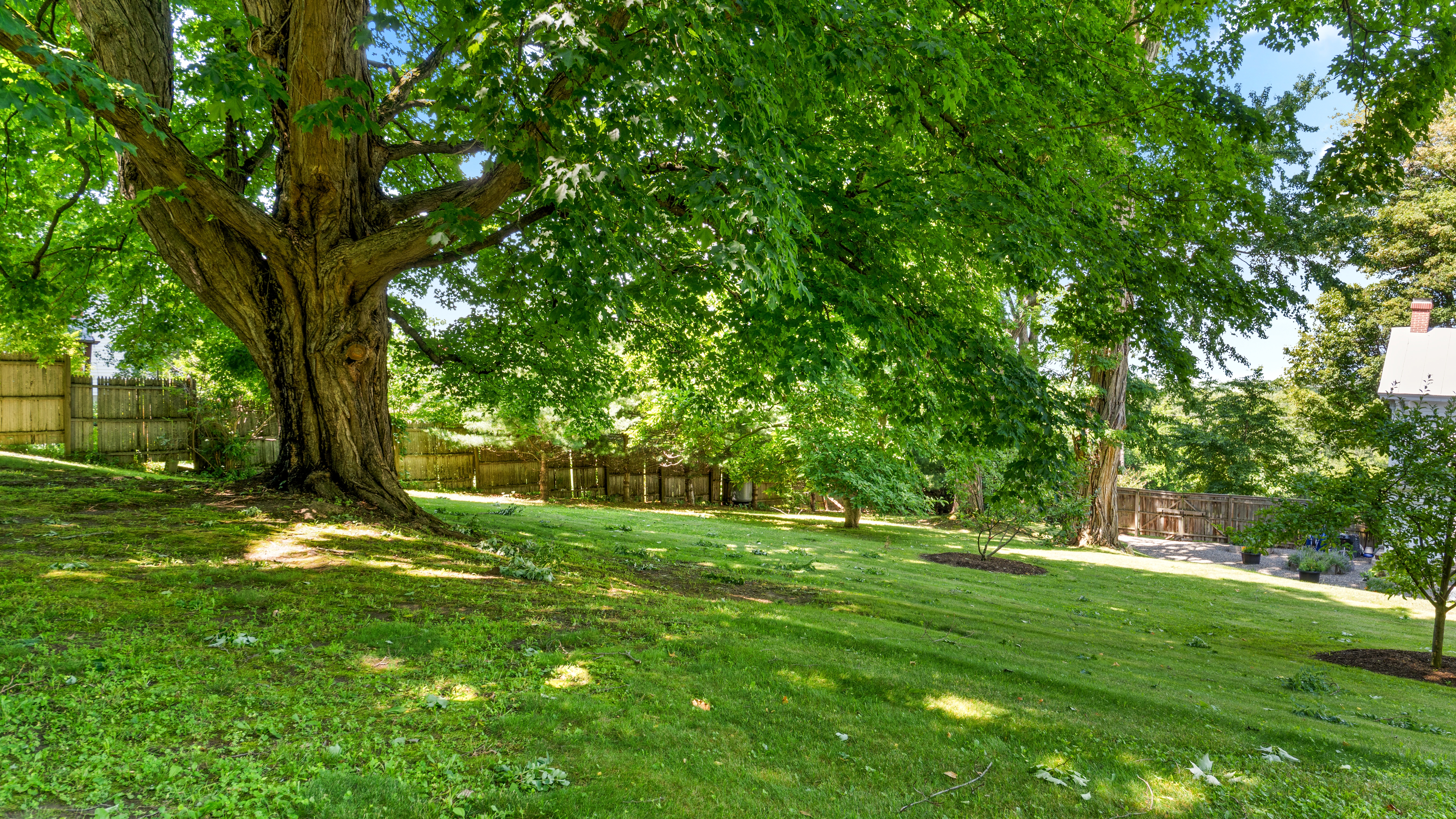  Historic 1860 Farmhouse  Incredible Catskill Views & Bluestone Gardens - 物件實景