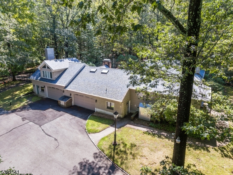 Kinnelon Boro, New Jersey, 07405, United States, 4 Bedrooms Bedrooms, ,4 BathroomsBathrooms,Residential,For Sale,1941980