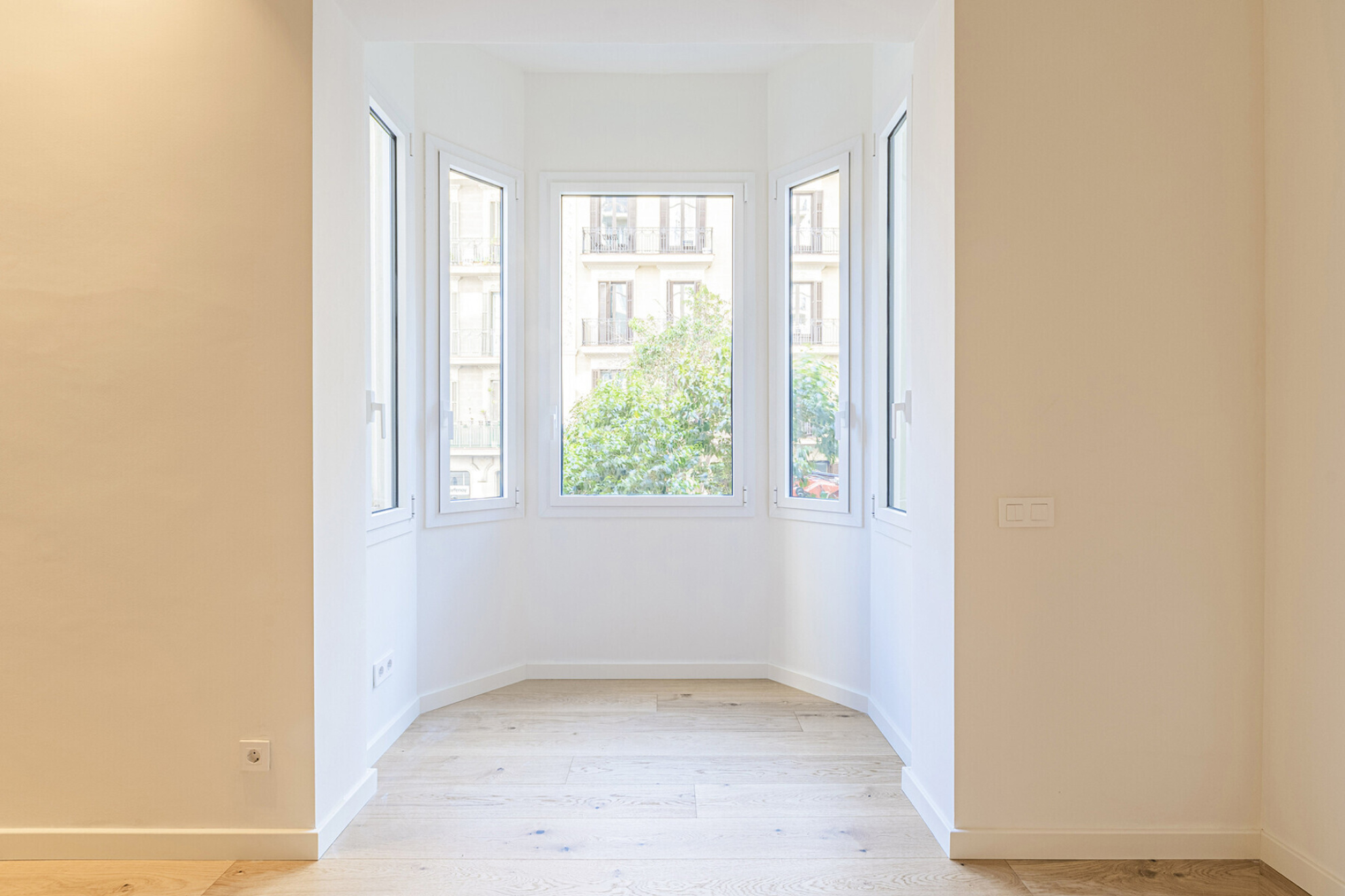  Elegant refurbished 5 bedroom apartment with terrace in Galvany - 物件實景