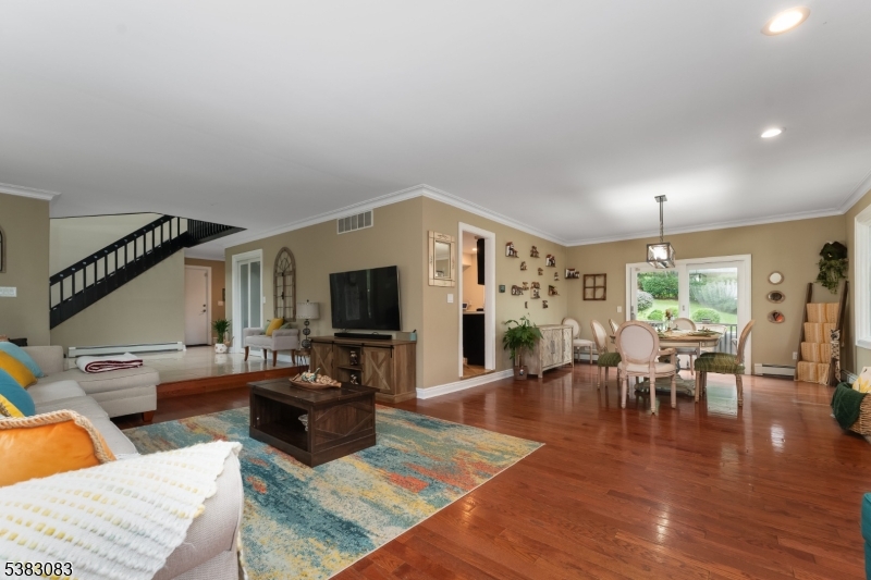 Washington Twp., New Jersey, 07830, United States, 4 Bedrooms Bedrooms, ,4 BathroomsBathrooms,Residential,For Sale,1950864