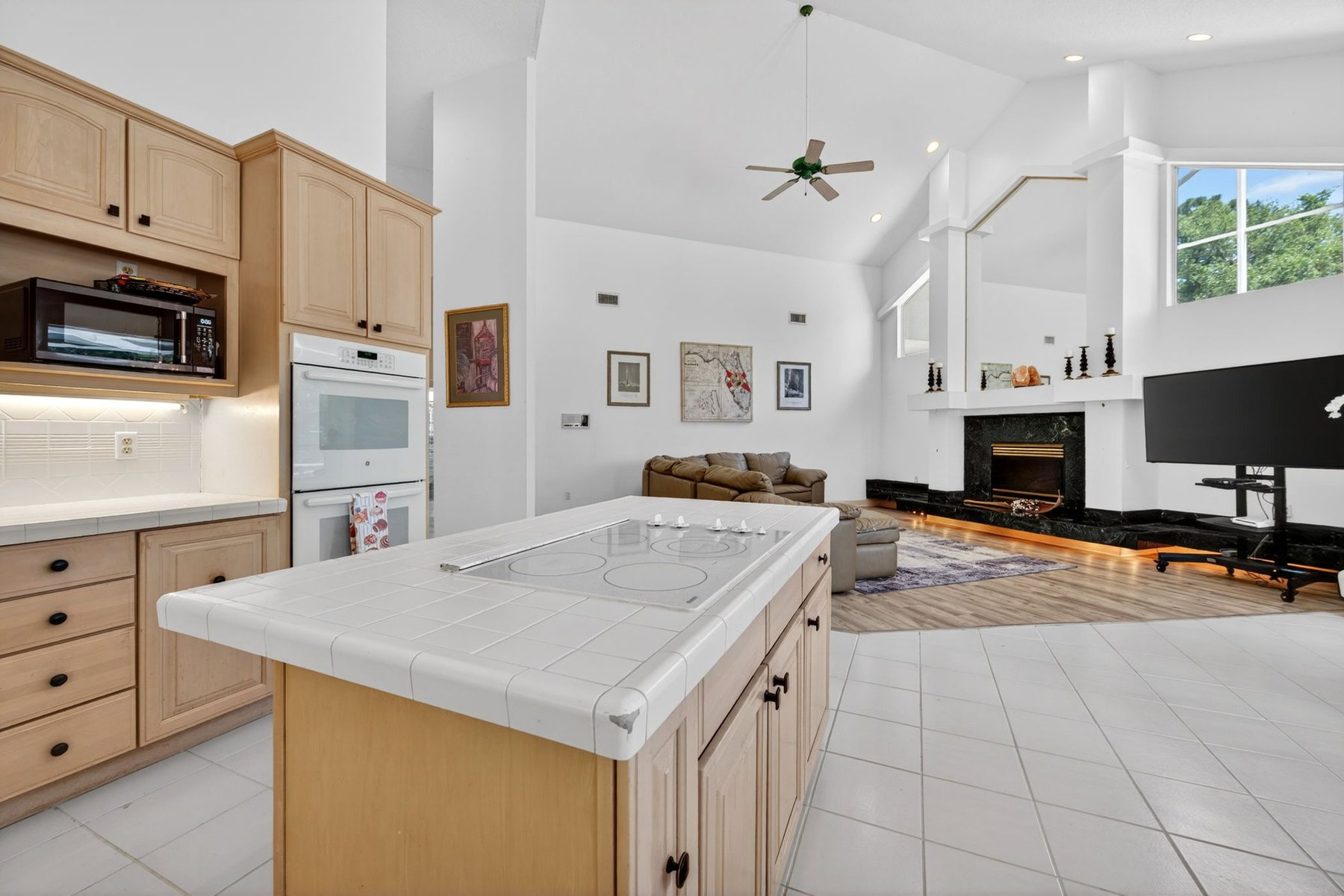  900 Bluegrass Lane, Rockledge, FL, 32955 - 物件實景