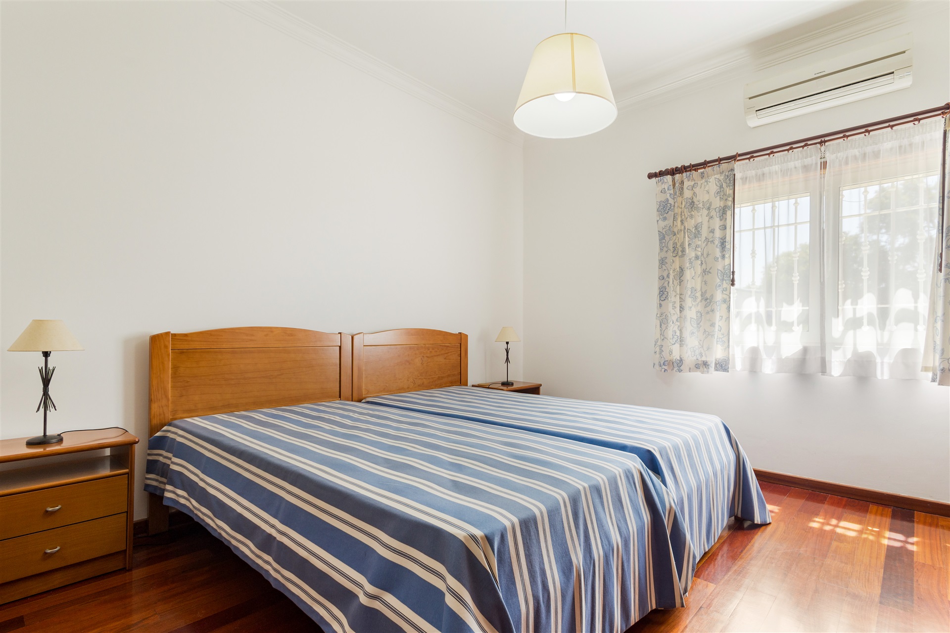  Detached house, 7 bedrooms, for Sale - 物件實景