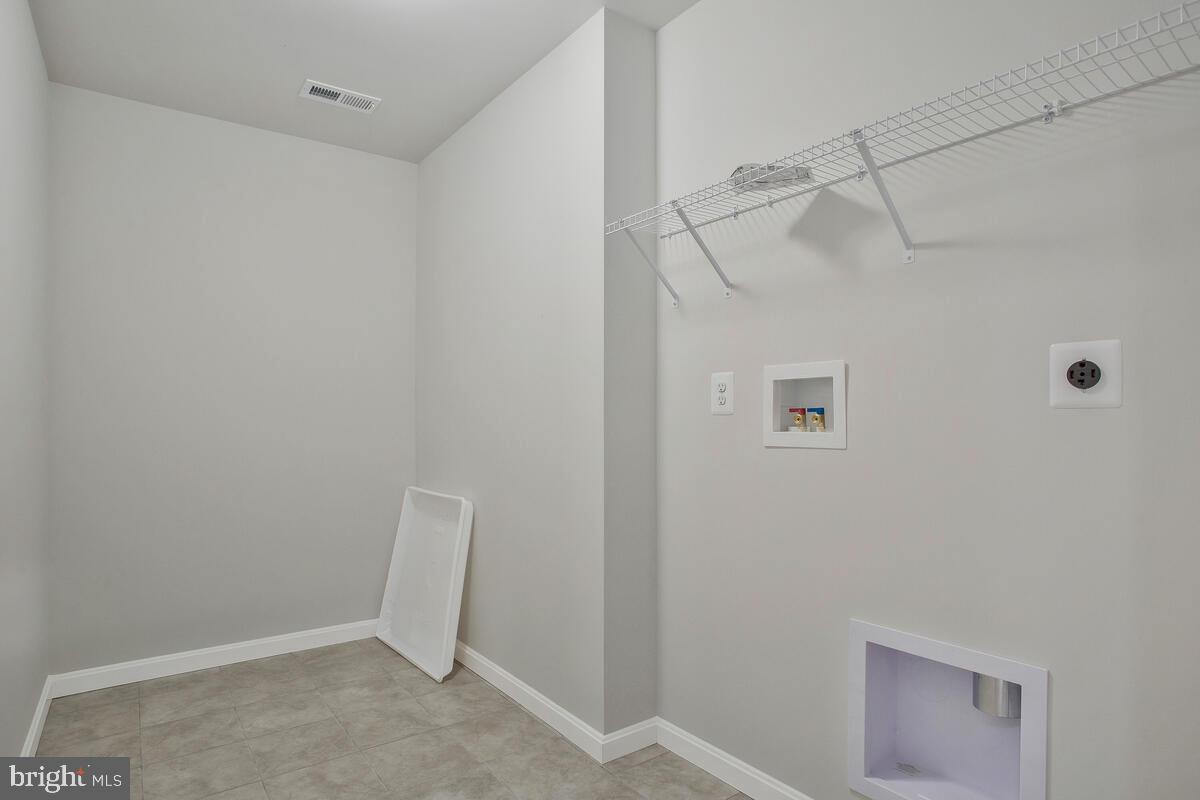 Bryans Road, Maryland, 20616, United States, 5 Bedrooms Bedrooms, ,4 BathroomsBathrooms,Residential,For Sale,1819479