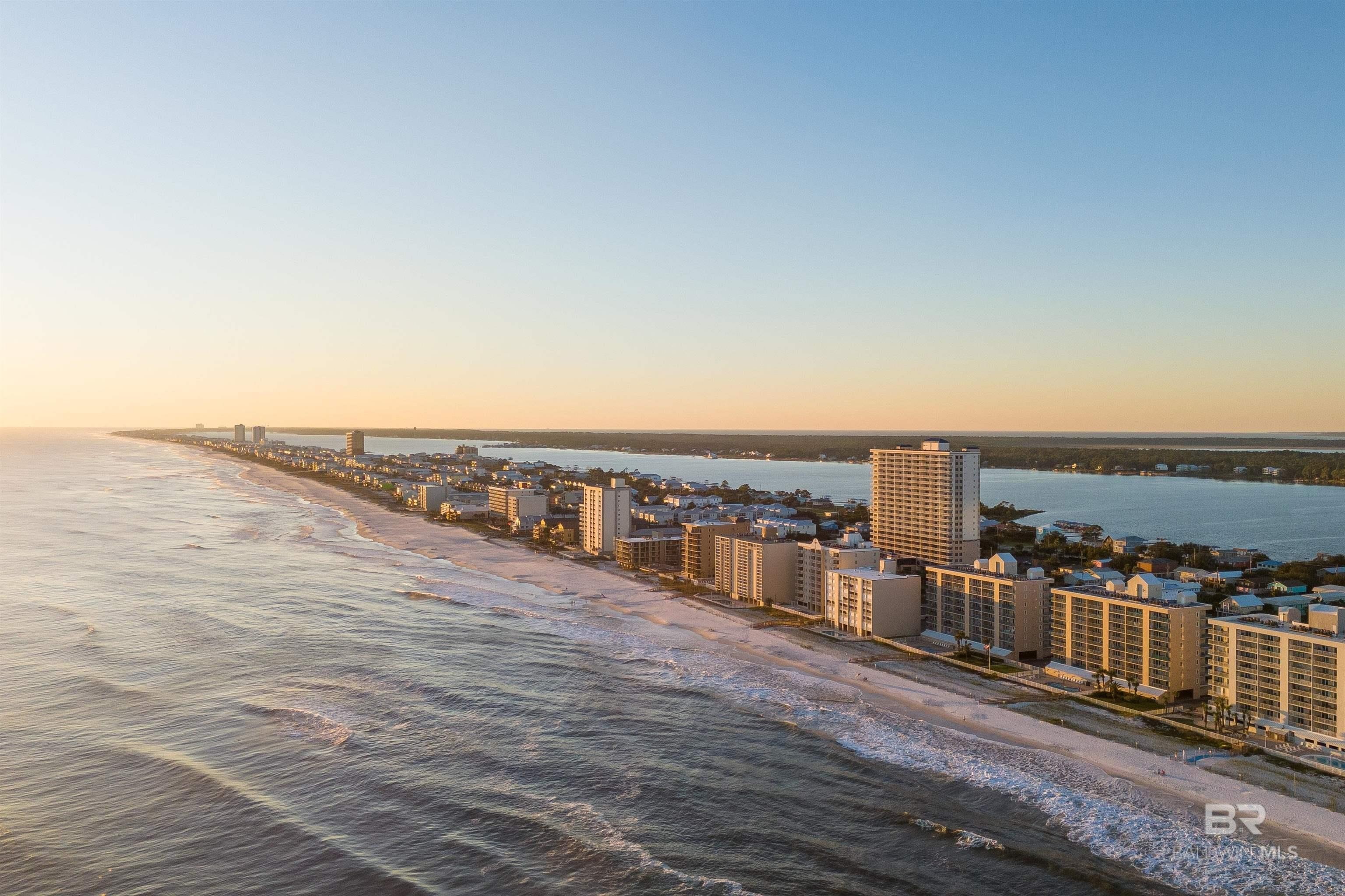 Gulf Shores, Alabama, 36542, United States, 3 Bedrooms Bedrooms, ,3 BathroomsBathrooms,Residential,For Sale,1935014