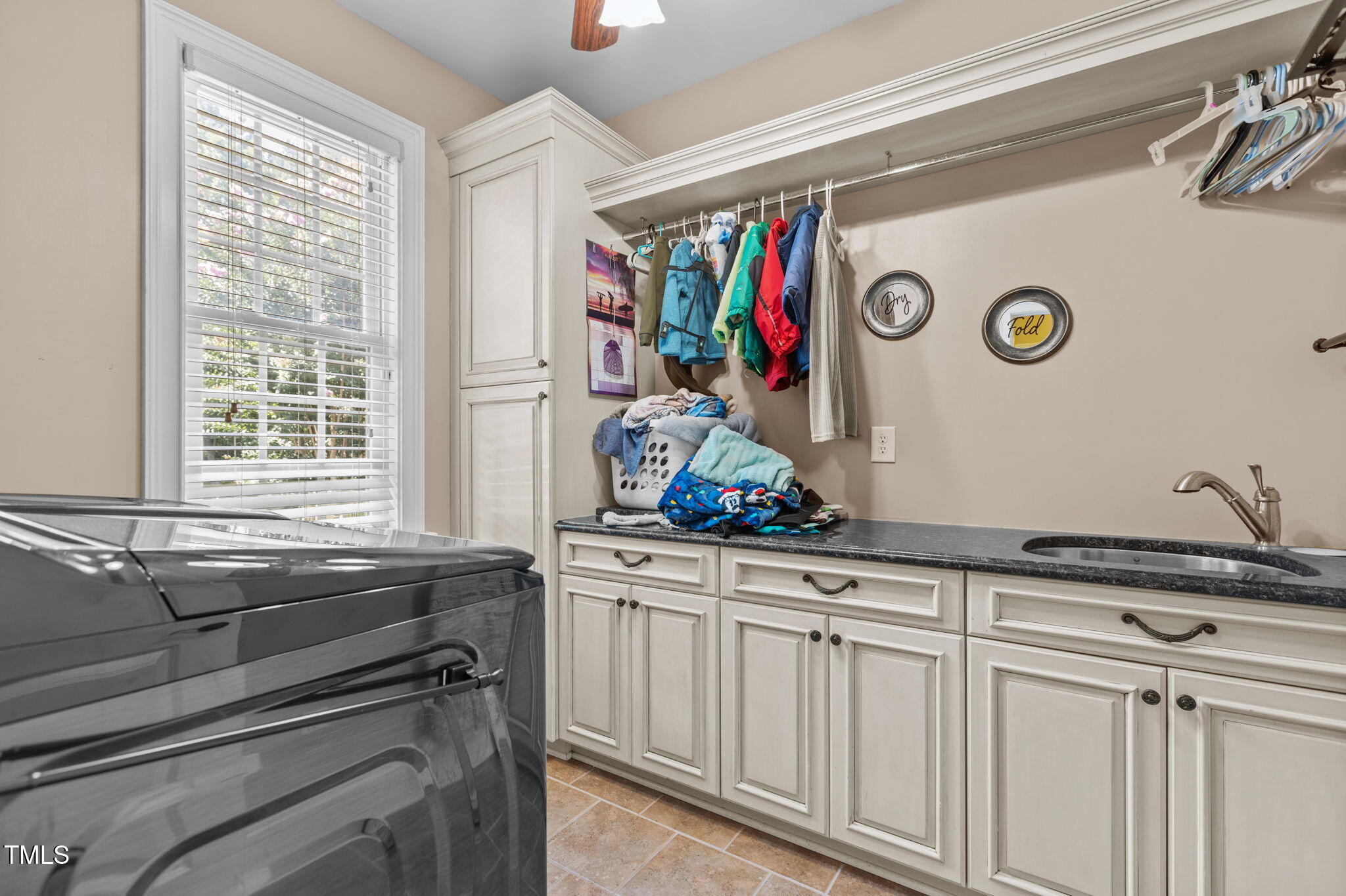 Bailey, North Carolina, 27807, United States, 3 Bedrooms Bedrooms, ,4 BathroomsBathrooms,Residential,For Sale,1940976