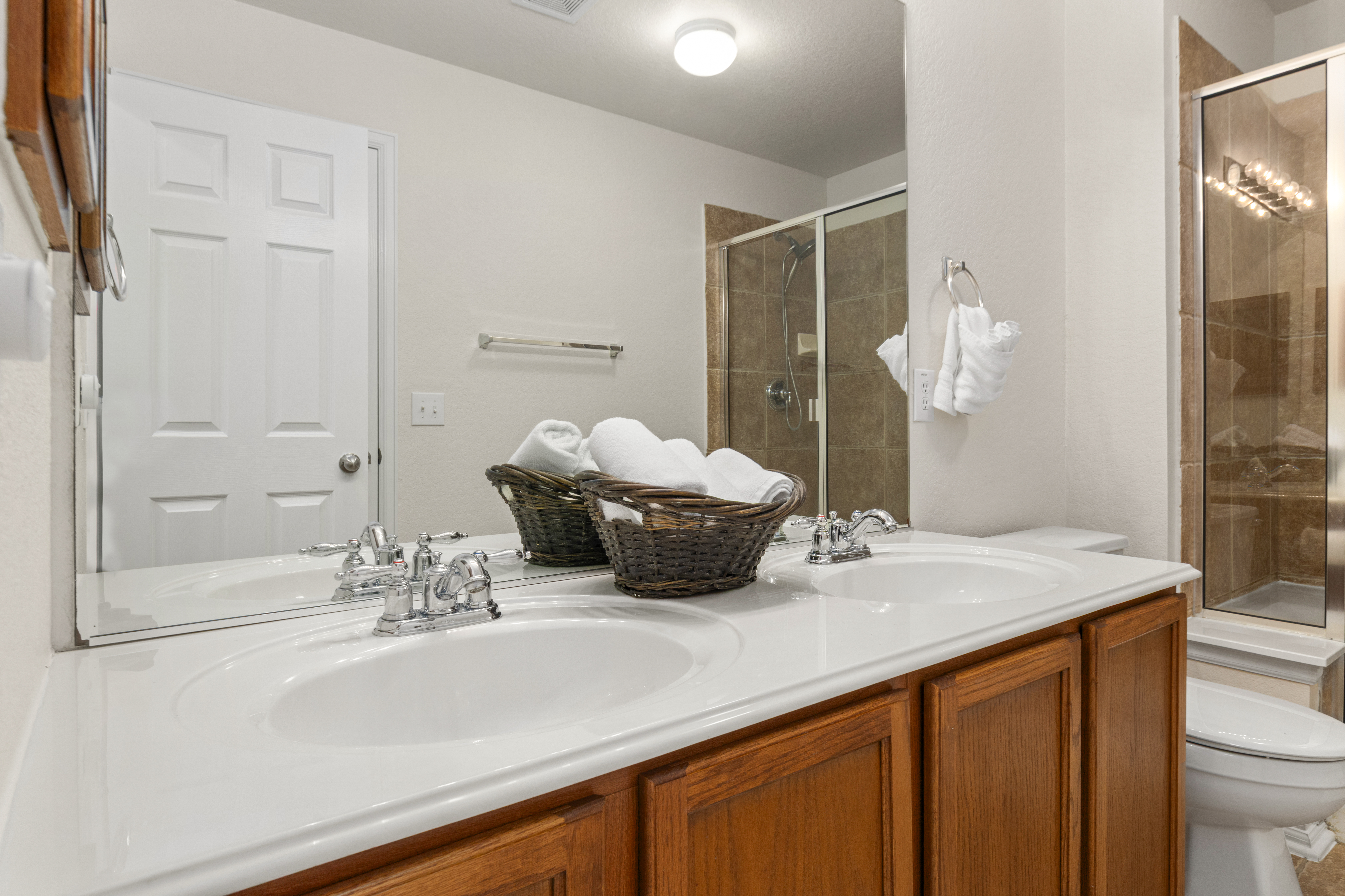  Spacious 3BR Townhome in Prime North San Antonio Location - 物件實景