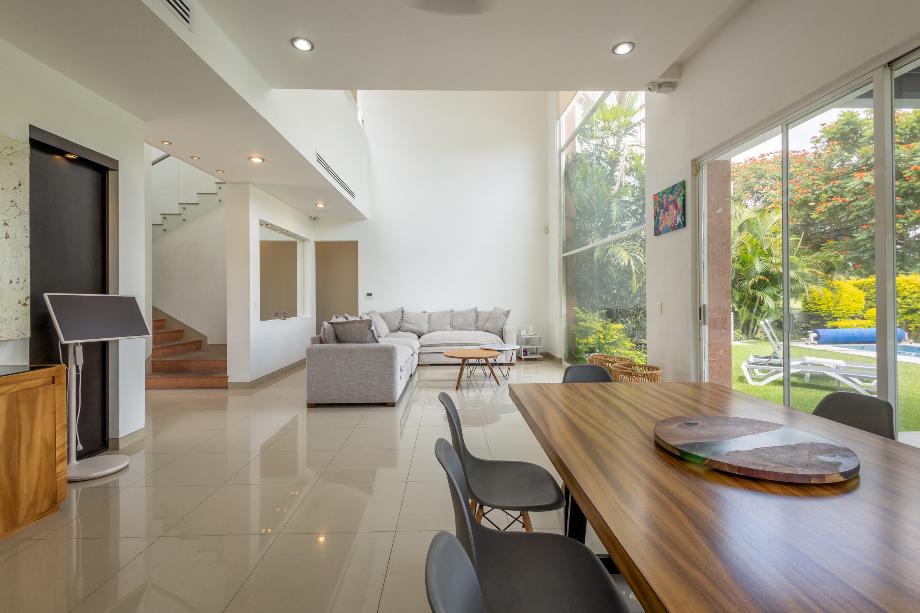 Emiliano Zapata, Morelos, 62765, Mexico, 5 Bedrooms Bedrooms, ,6 BathroomsBathrooms,Residential,For Sale,1965524