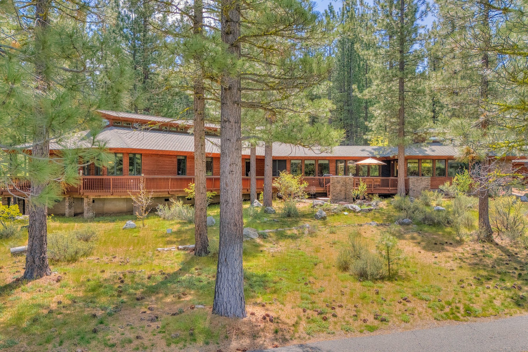  where  frank lloyd wright design meets mountain luxury - 物件實景