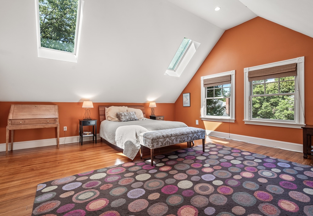 Cambridge, Massachusetts, 02138, United States, 6 Bedrooms Bedrooms, ,7 BathroomsBathrooms,Residential,For Sale,1949717